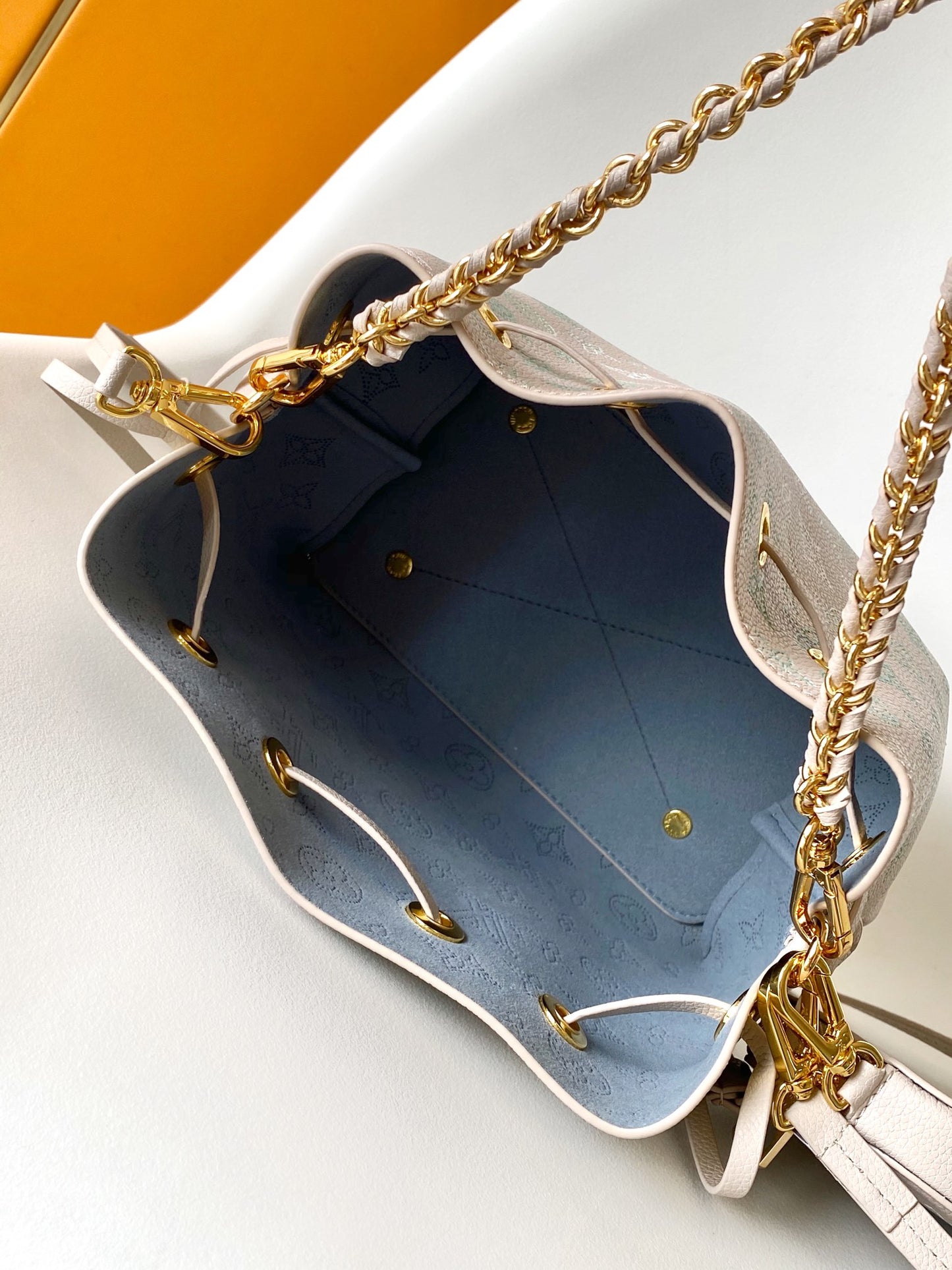BAG-LV-W-NEW-1372