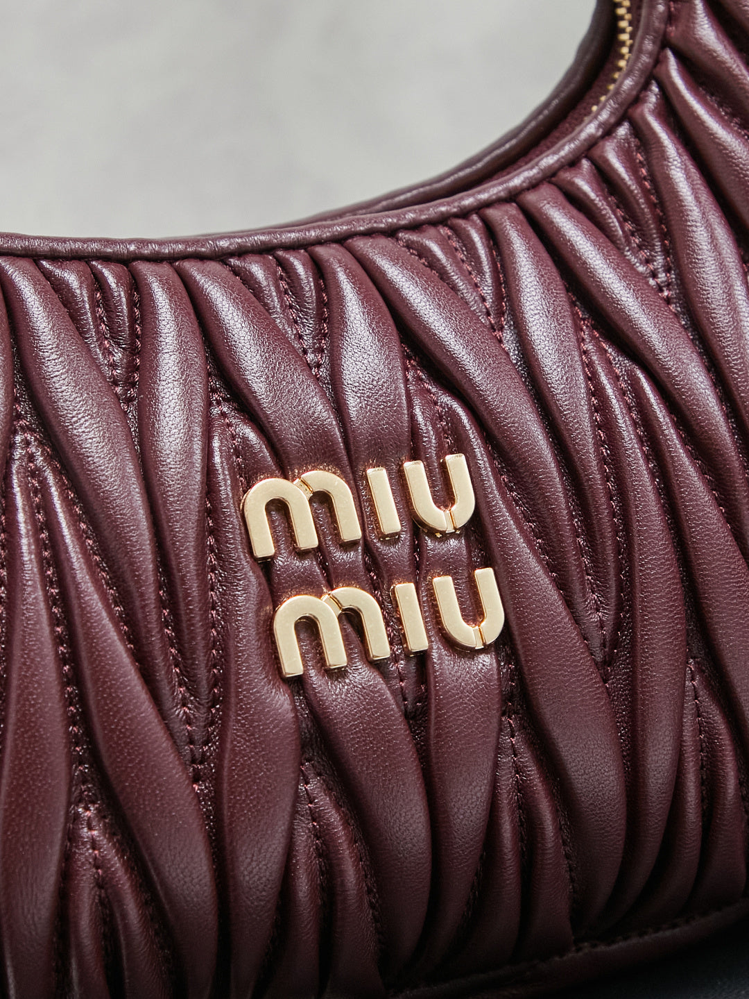 BAG-MIUMIU-LY-032