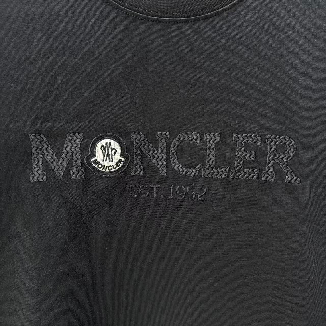 TS-MONCLER-NEW-145