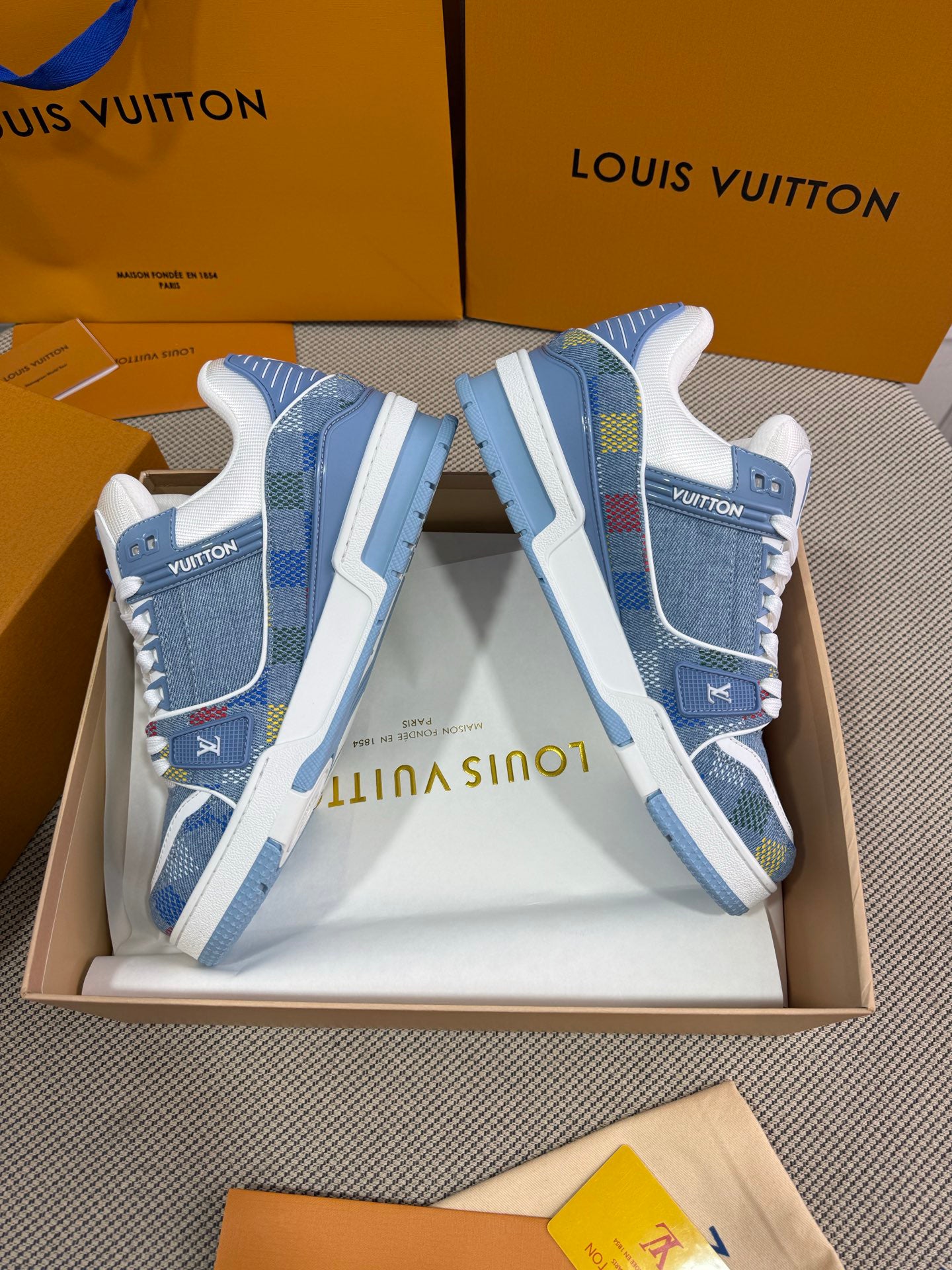 SHOES-LV-LY-359