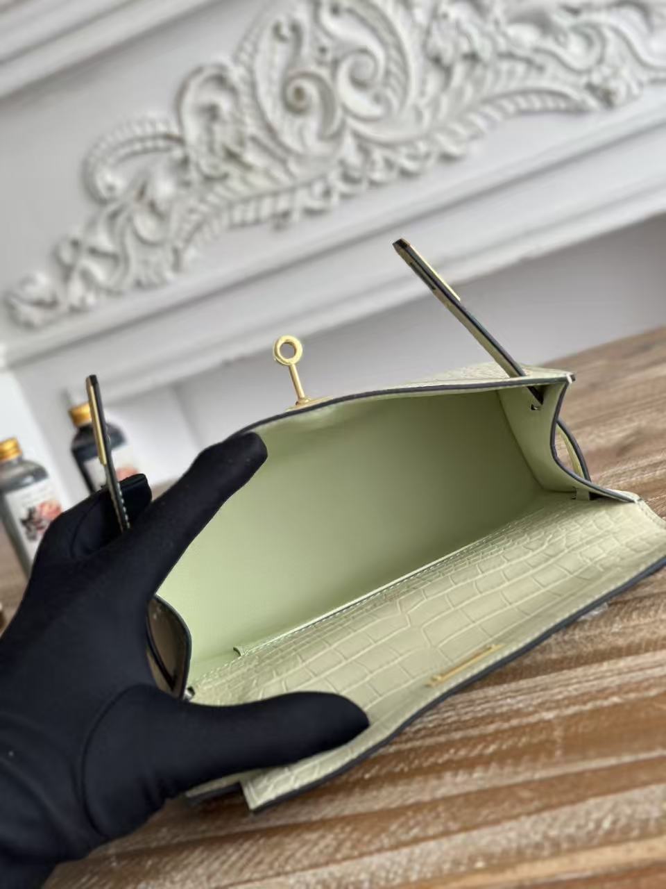 BAG-HMS-W-001