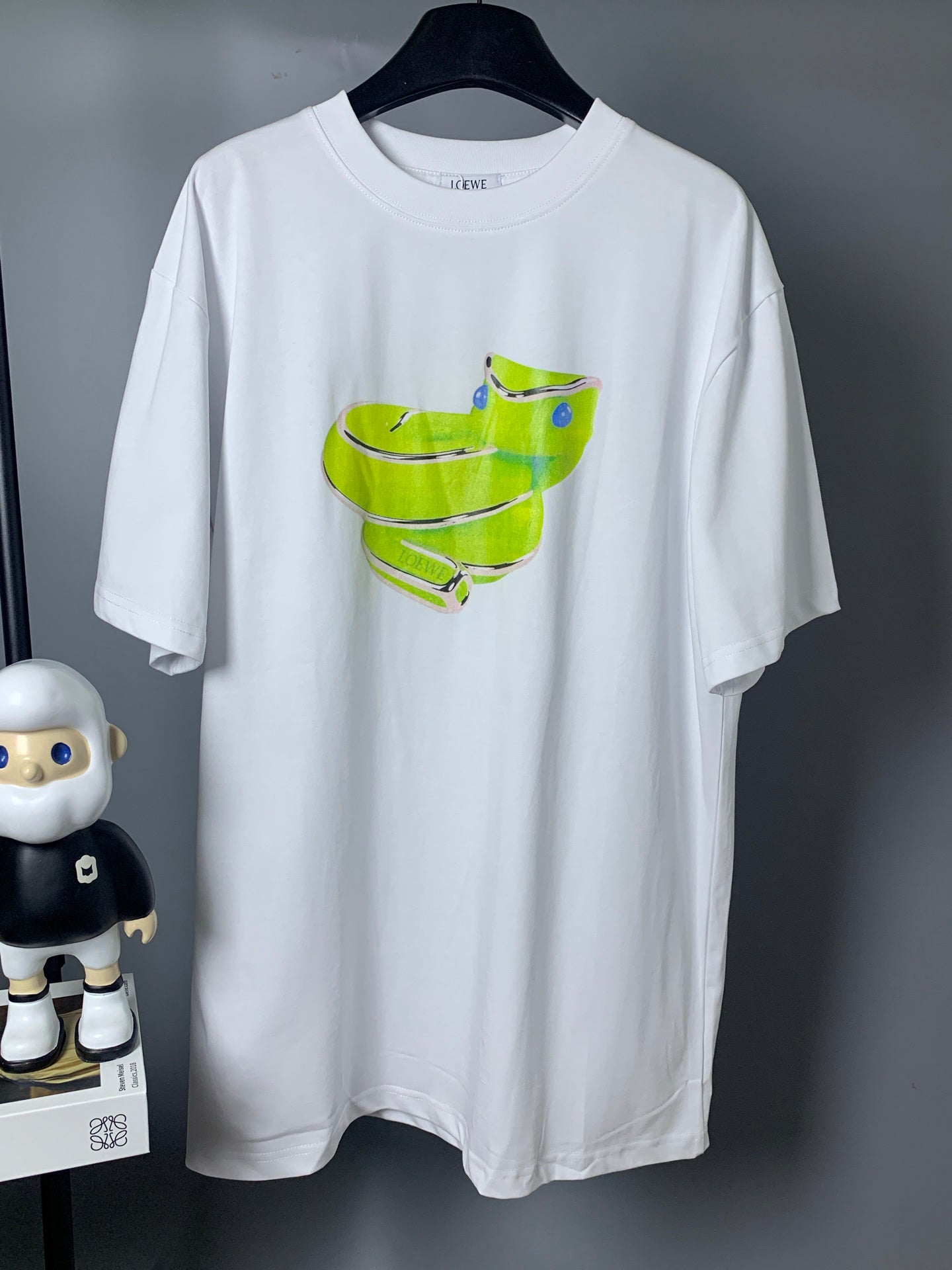 TS-LOEWE-NEW-156