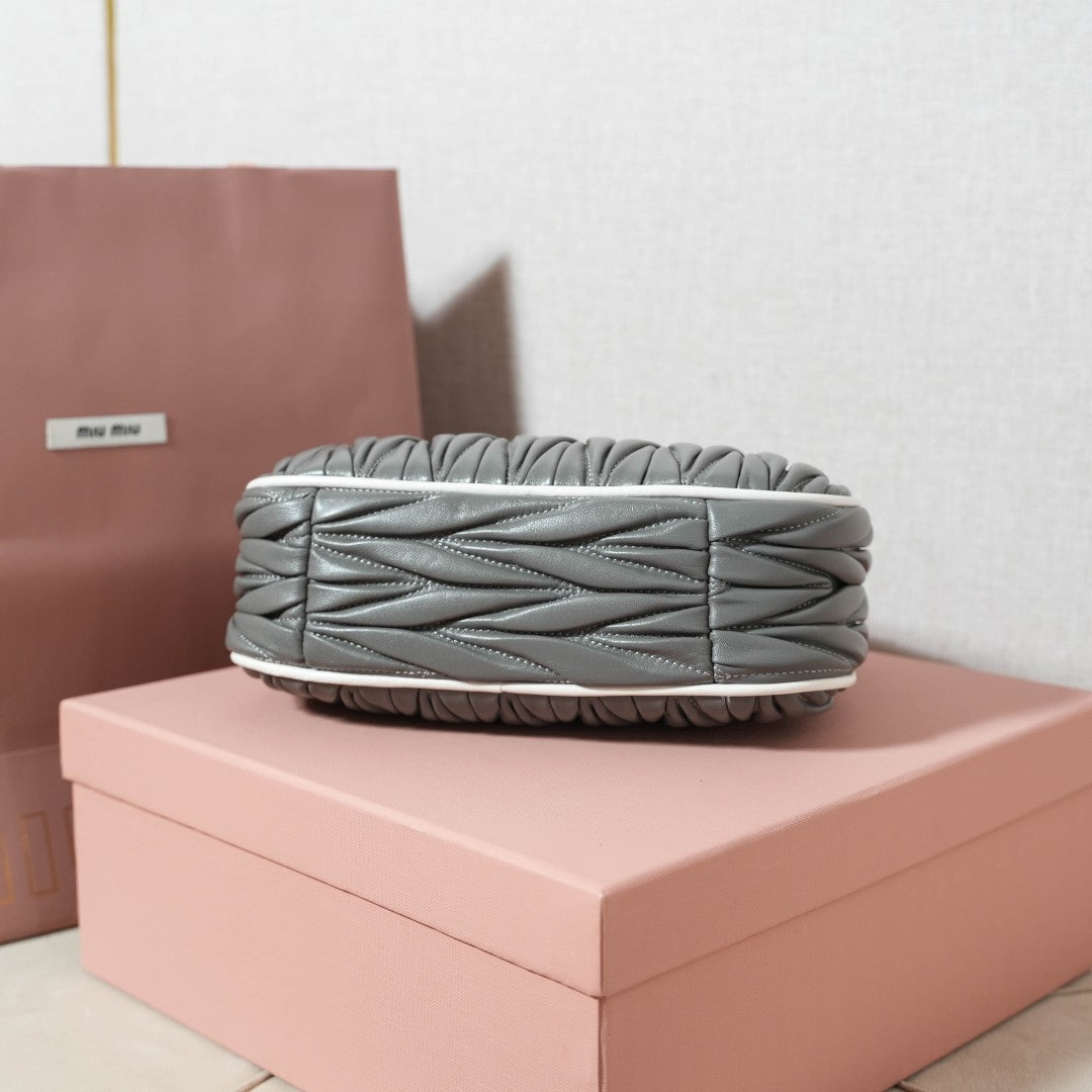BAG-MIUMIU-LY-352