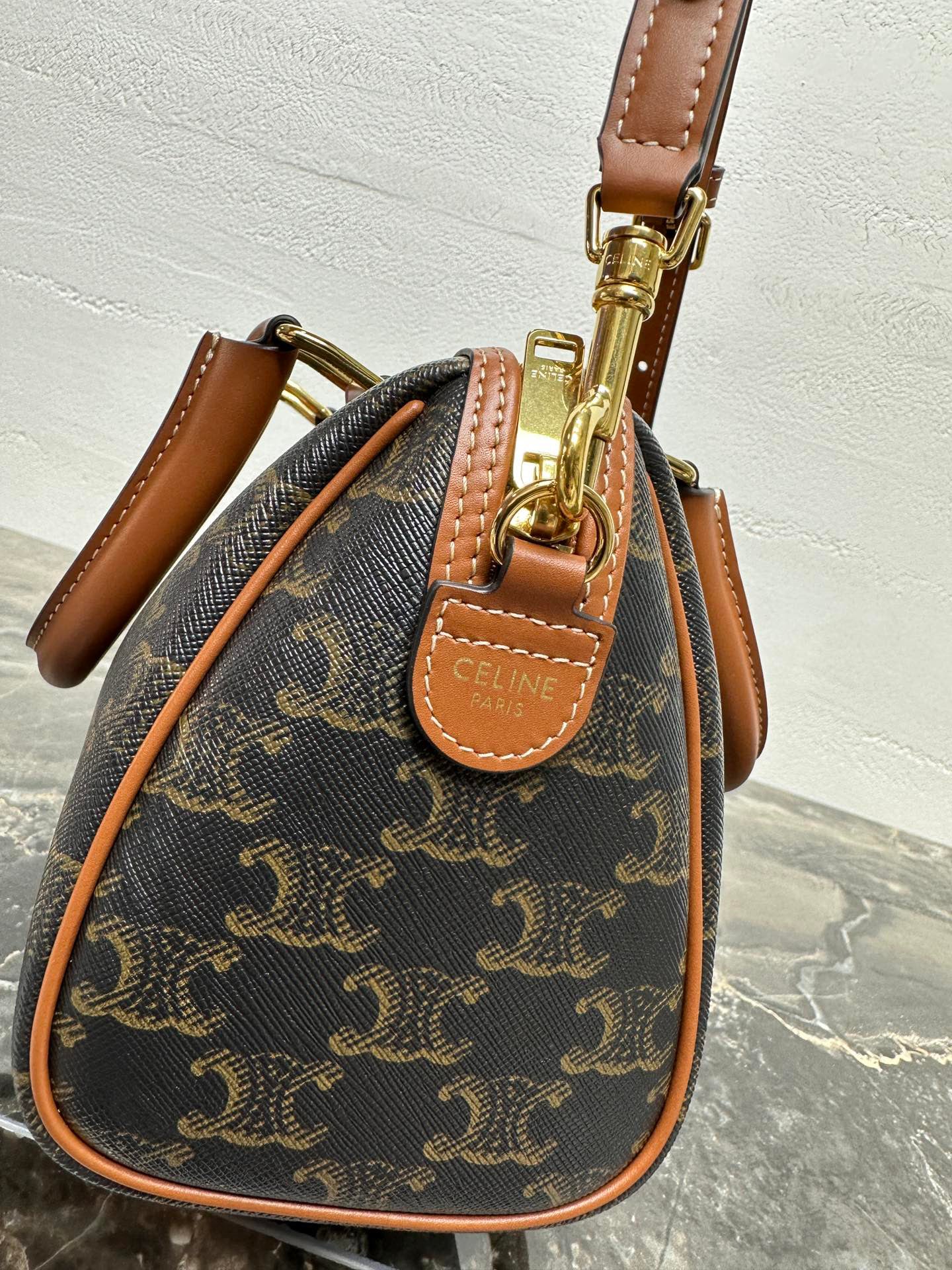 BAG-CELINE-W-NEW-1495