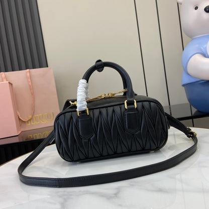 BAG-MIUMIU-LY-379