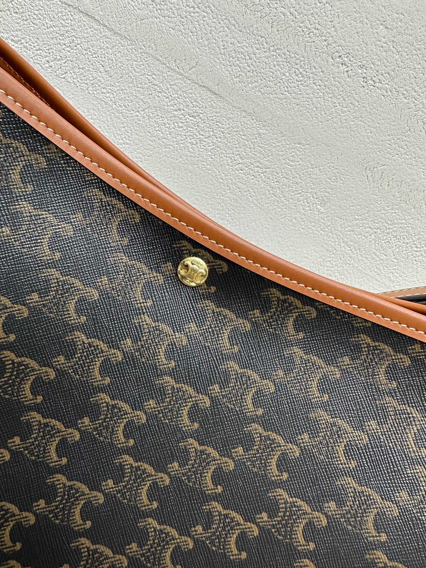 BAG-CELINE-W-NEW-1366