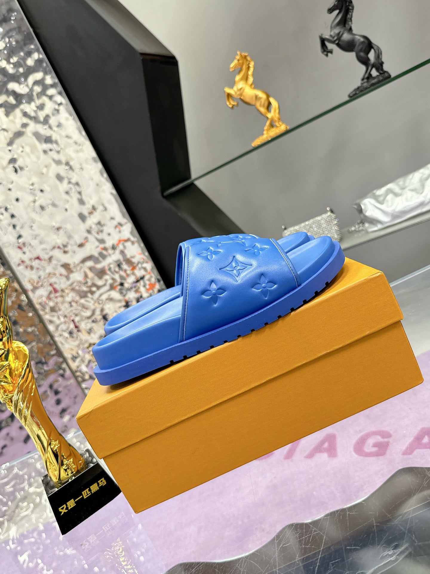 SHOES-LV-LY-652