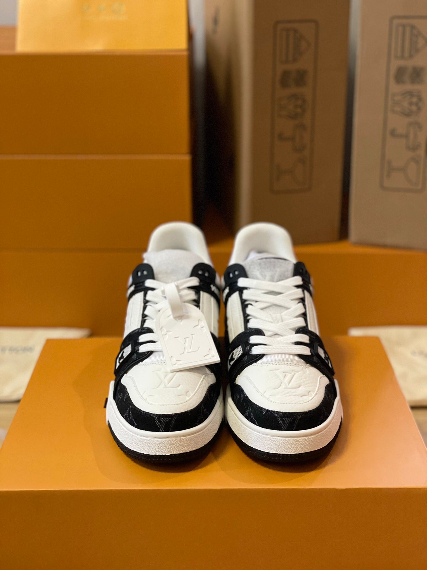 SHOES-LV-LY-195