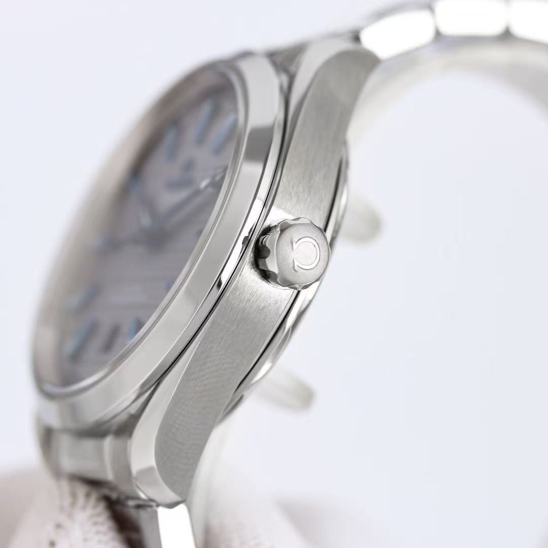 WATCH-OMG-W-006