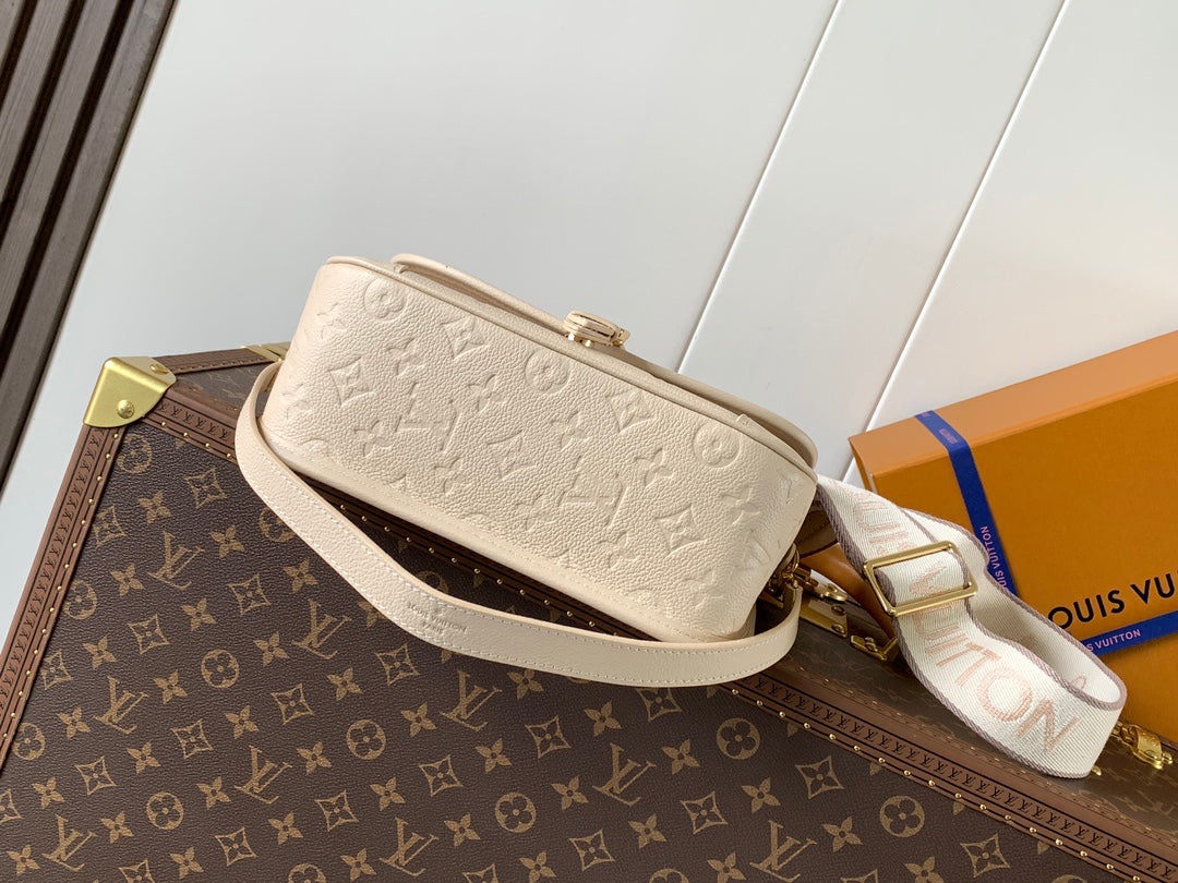 BAG-LV-W-NEW-717