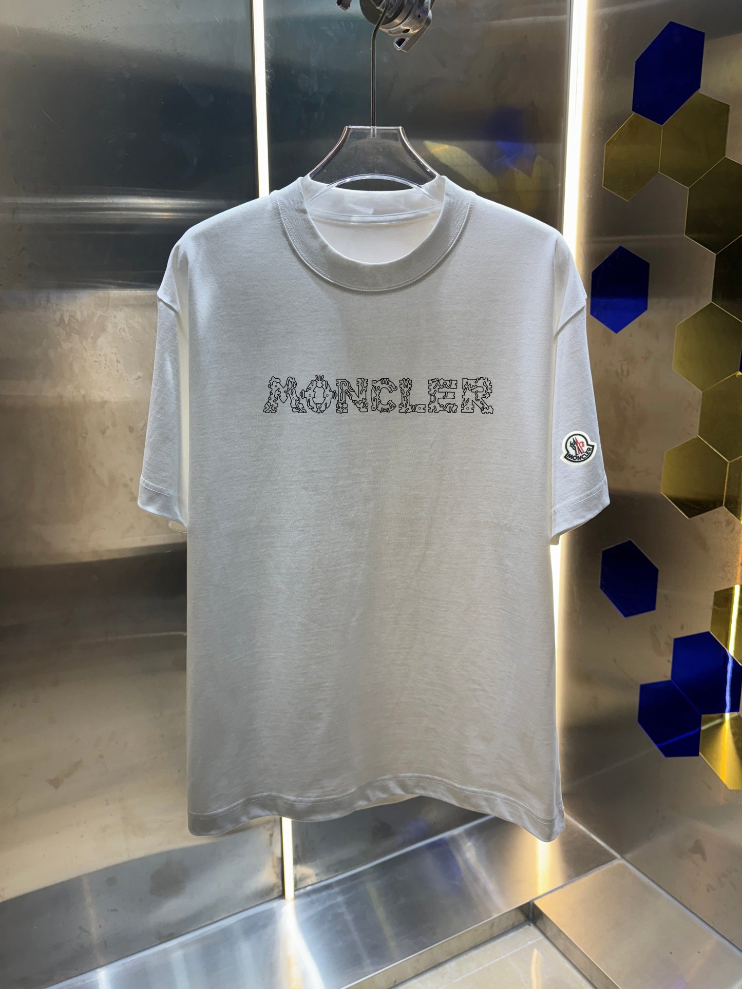 TS-MONCLER-NEW-108
