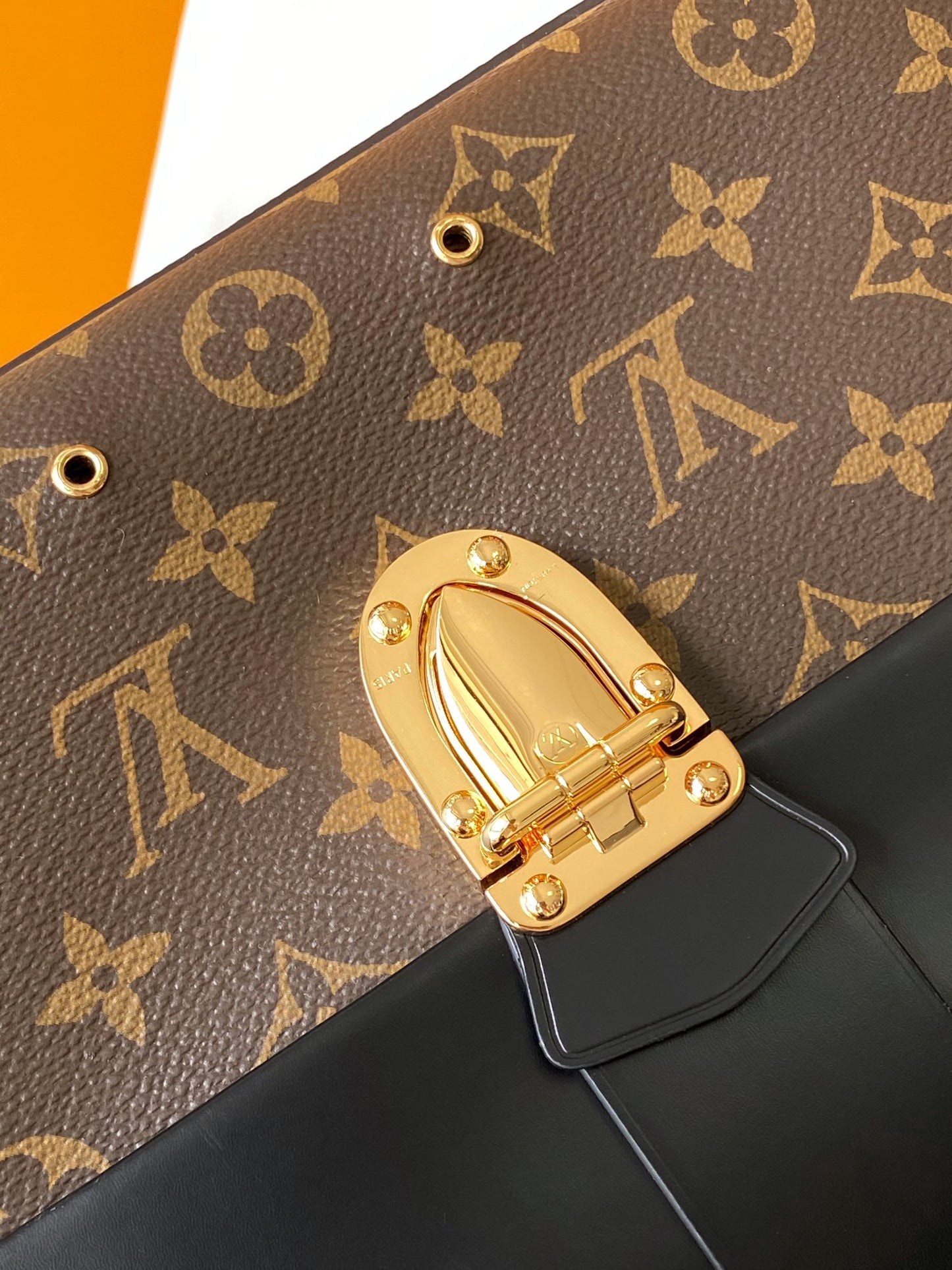 BAG-LV-W-NEW-895
