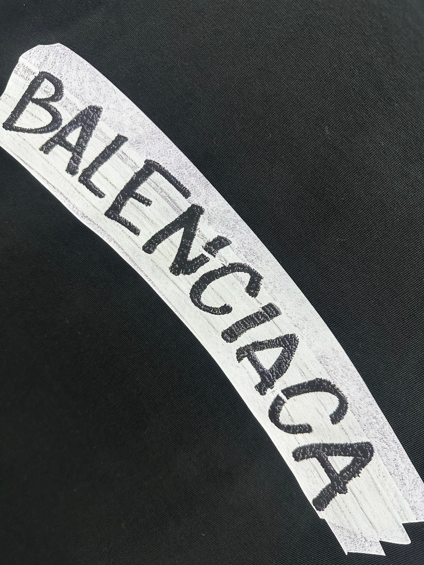TS-Balenciaga-new-003
