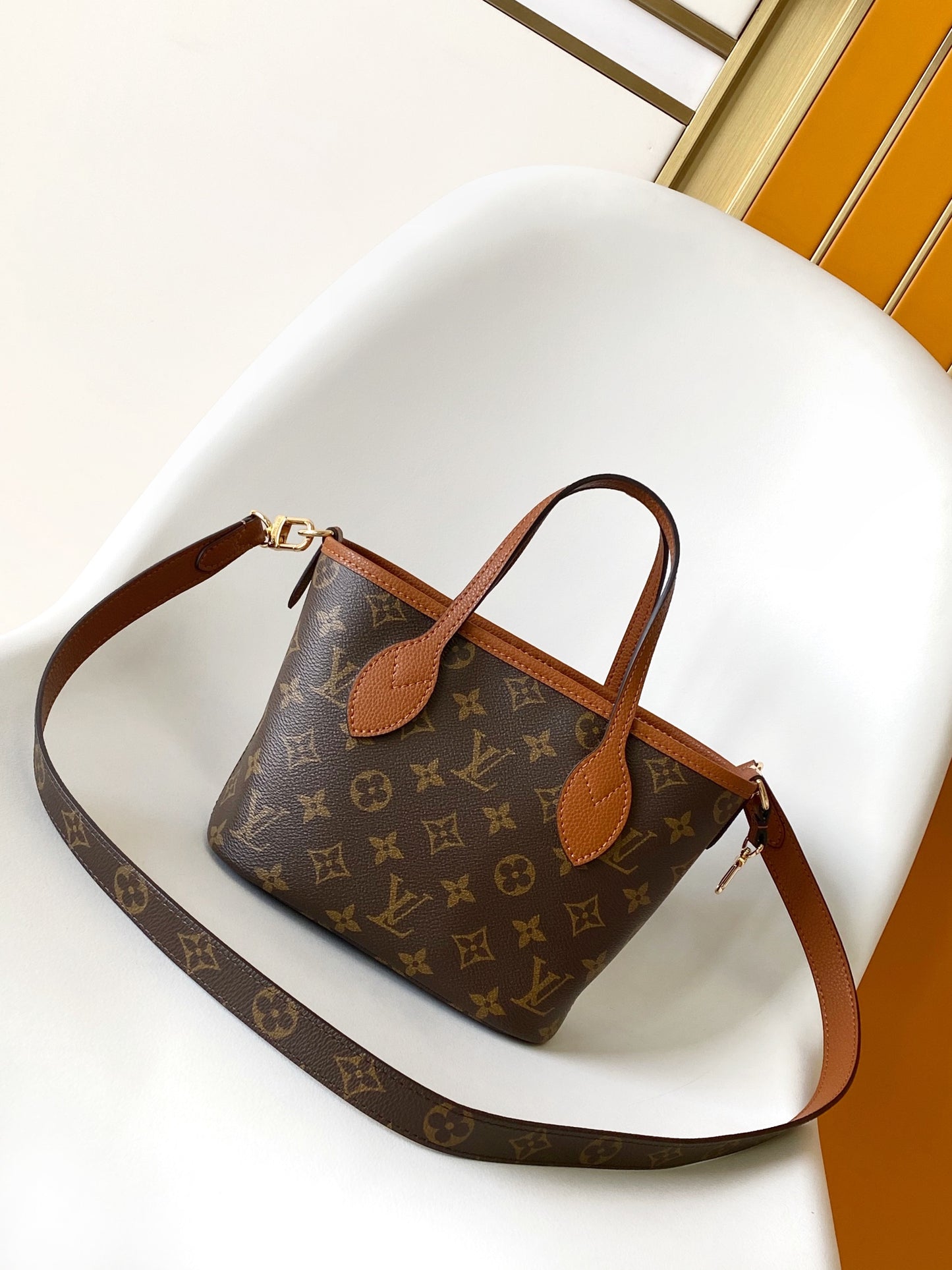 BAG-LV-W-NEW-677