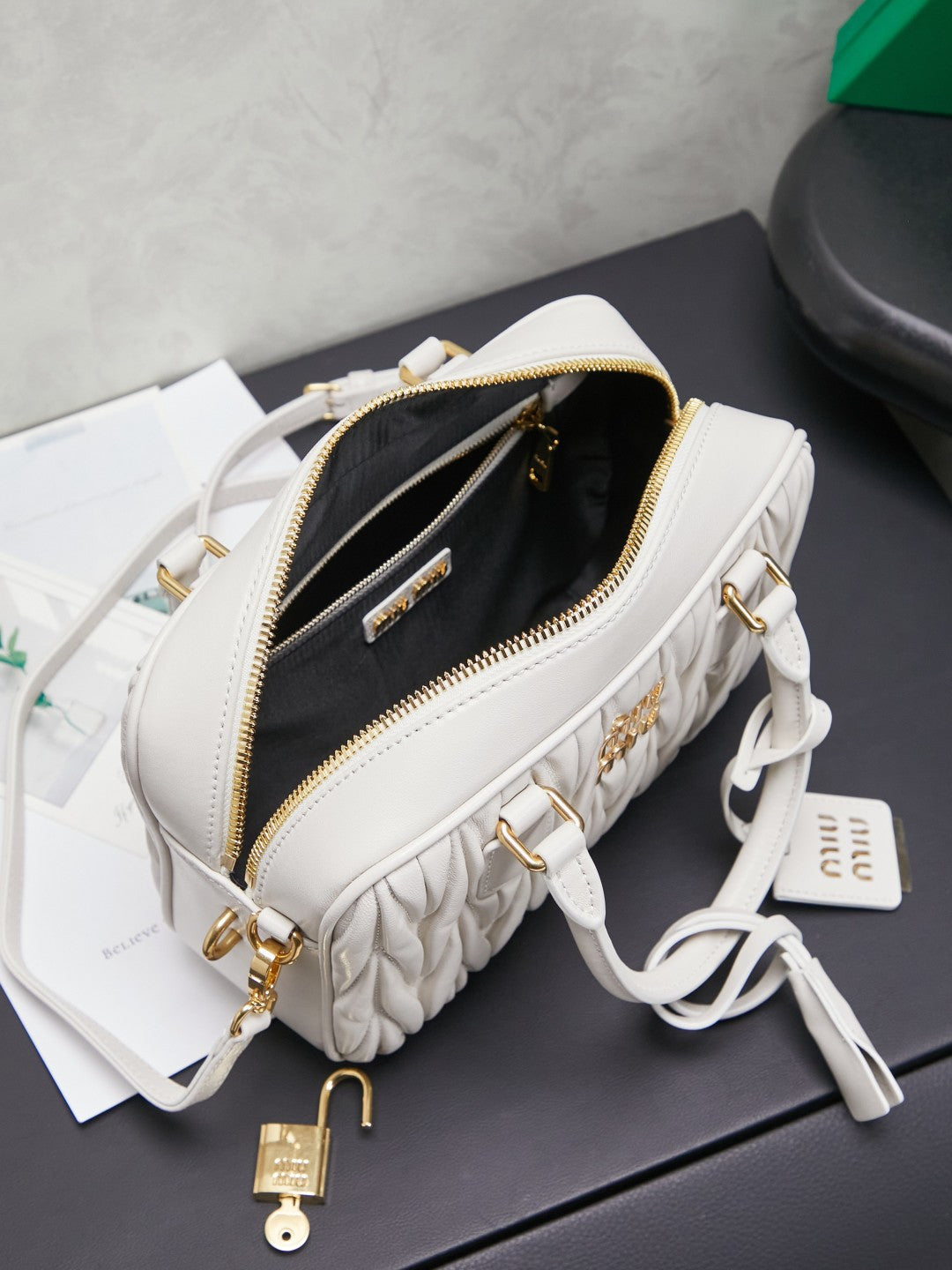 BAG-MIUMIU-LY-104