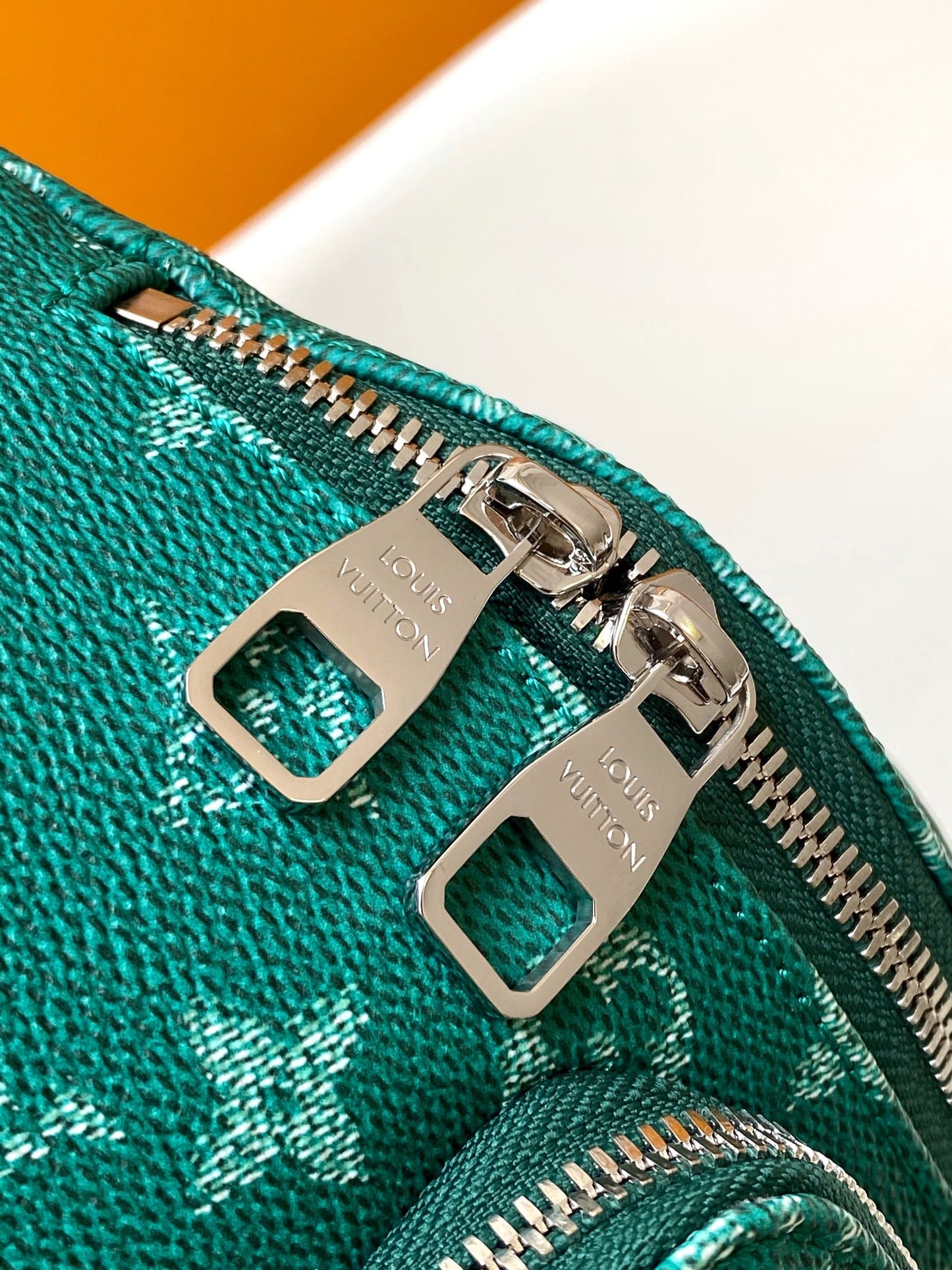 BAG-LV-W-NEW-950