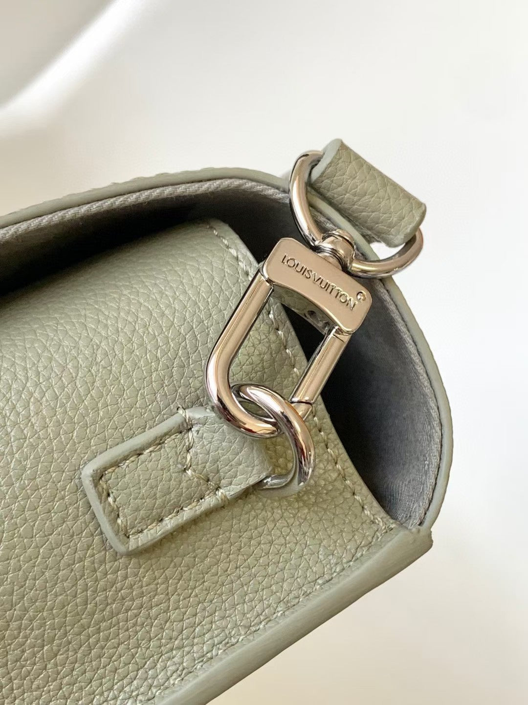 BAG-LV-W-NEW-906