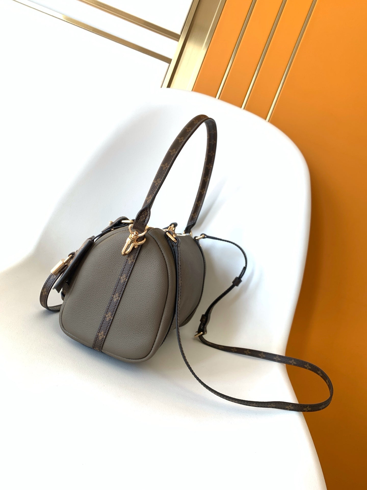BAG-LV-W-NEW-225