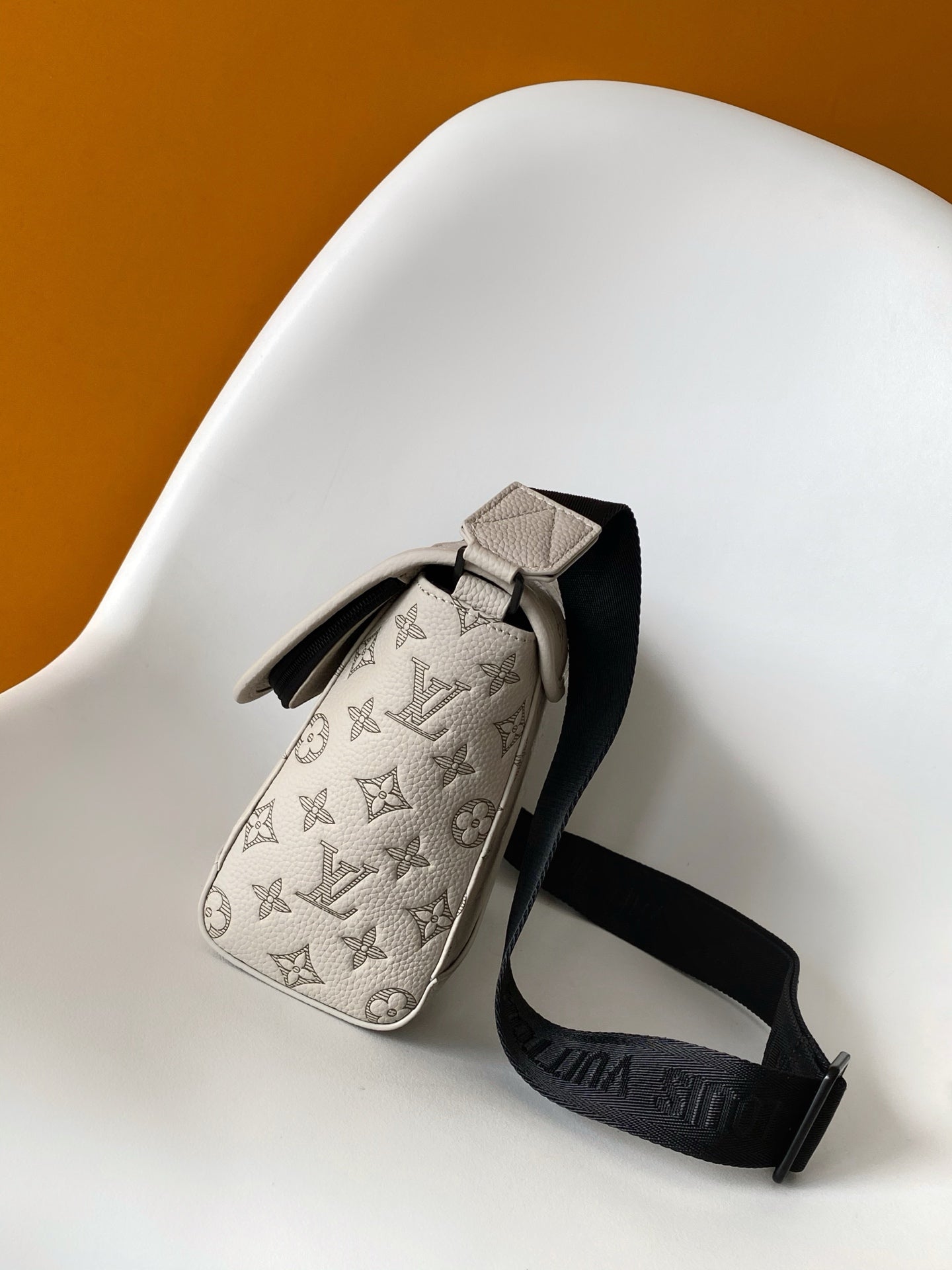 BAG-LV-W-NEW-1063