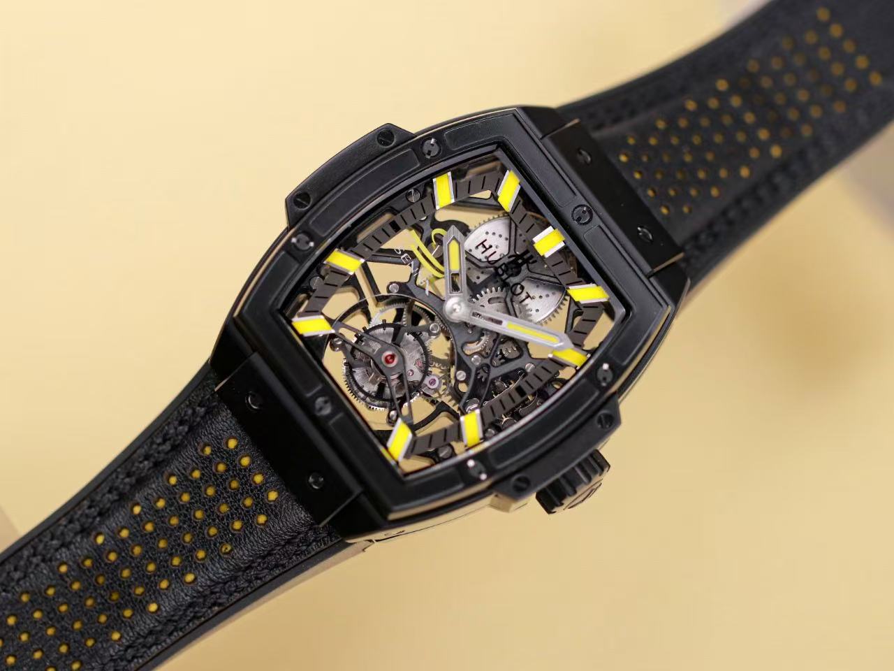 WATCH-HB-W-011