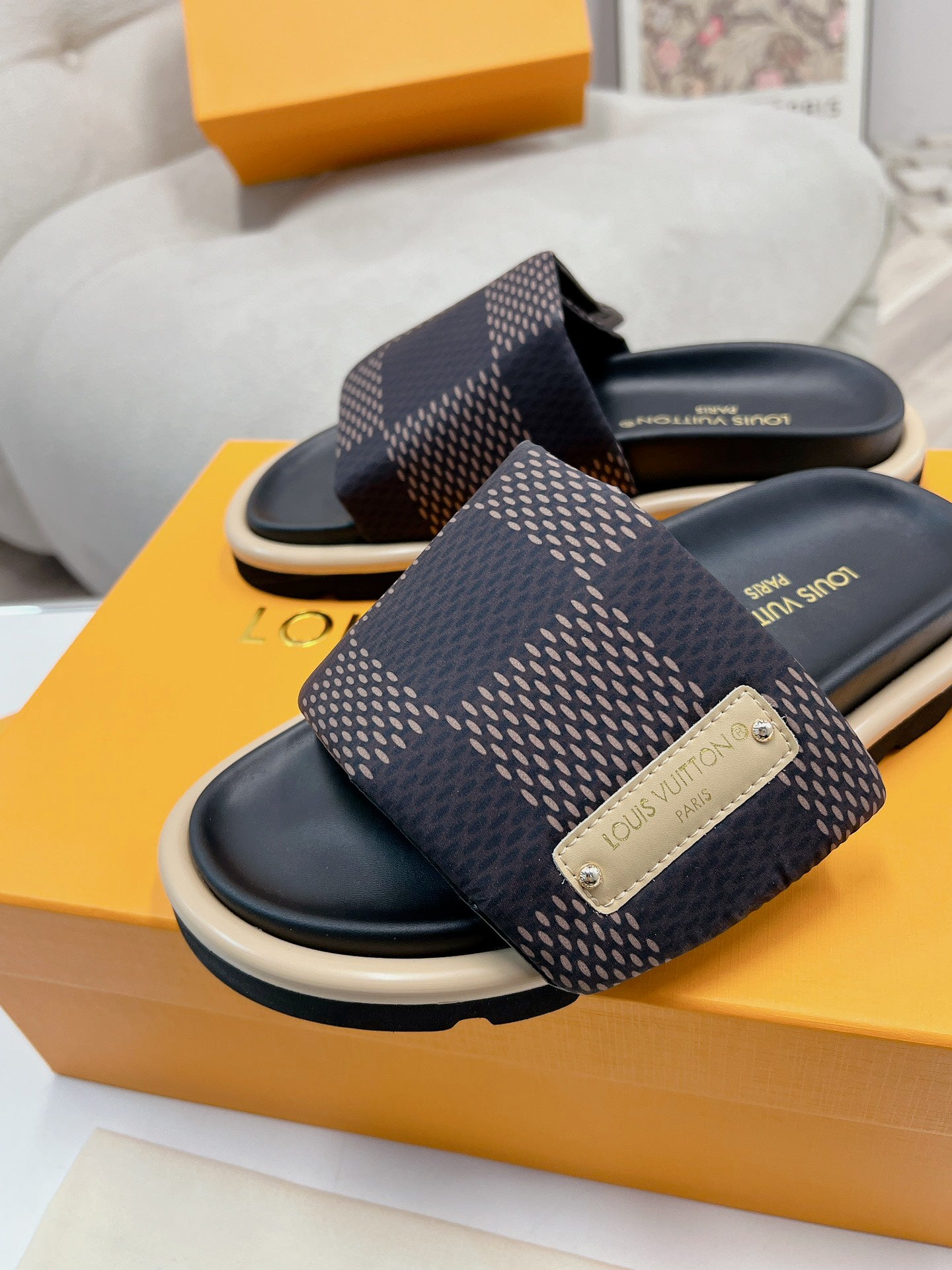 SHOES-LV-LY-157