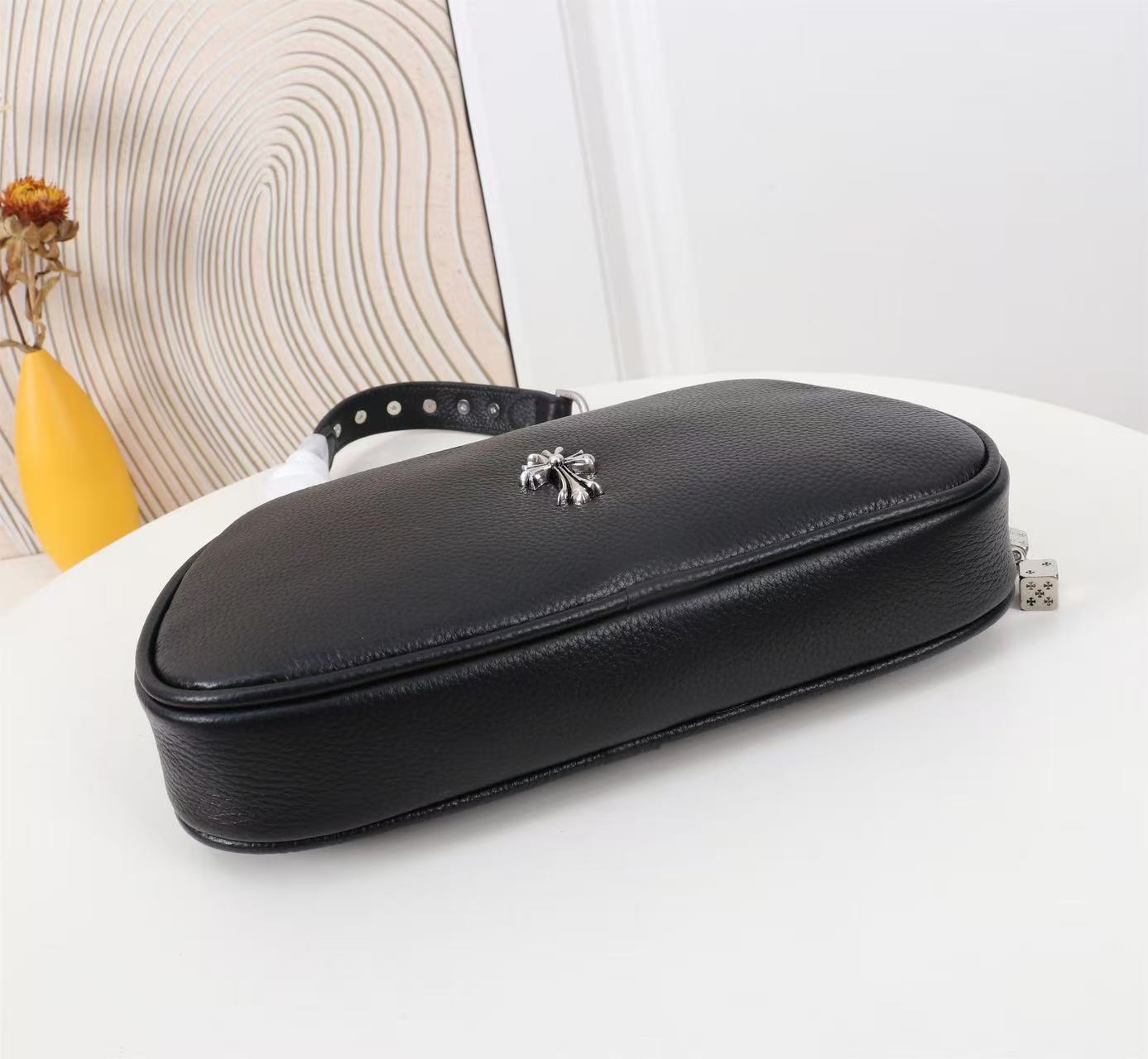 BAG-CH-WM-012
