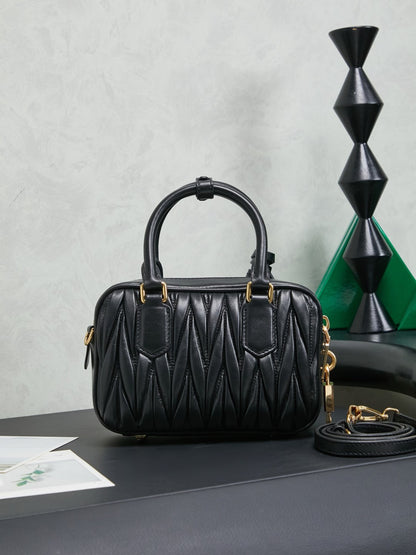 BAG-MIUMIU-LY-009