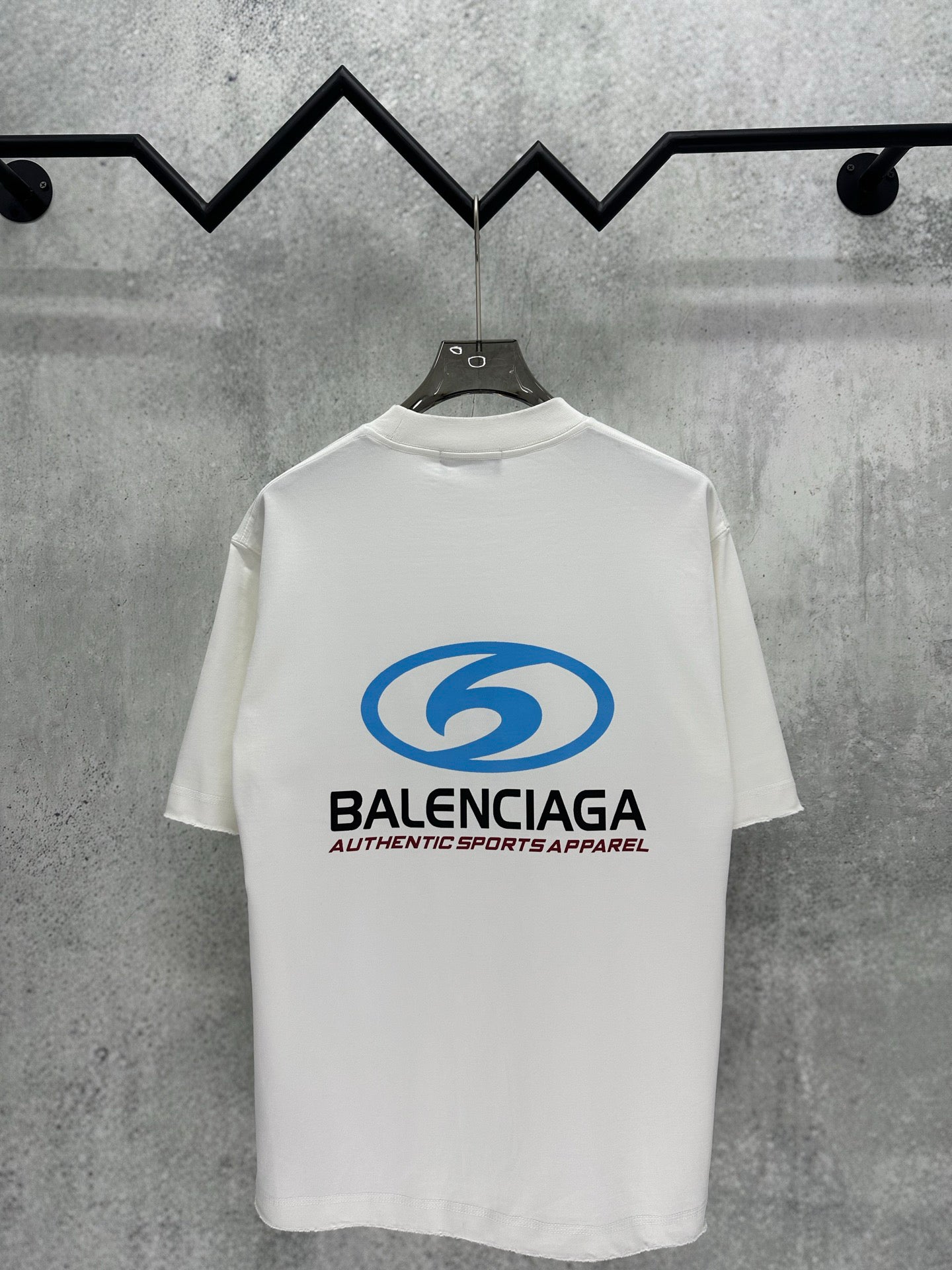 TS-Balenciaga-new-009
