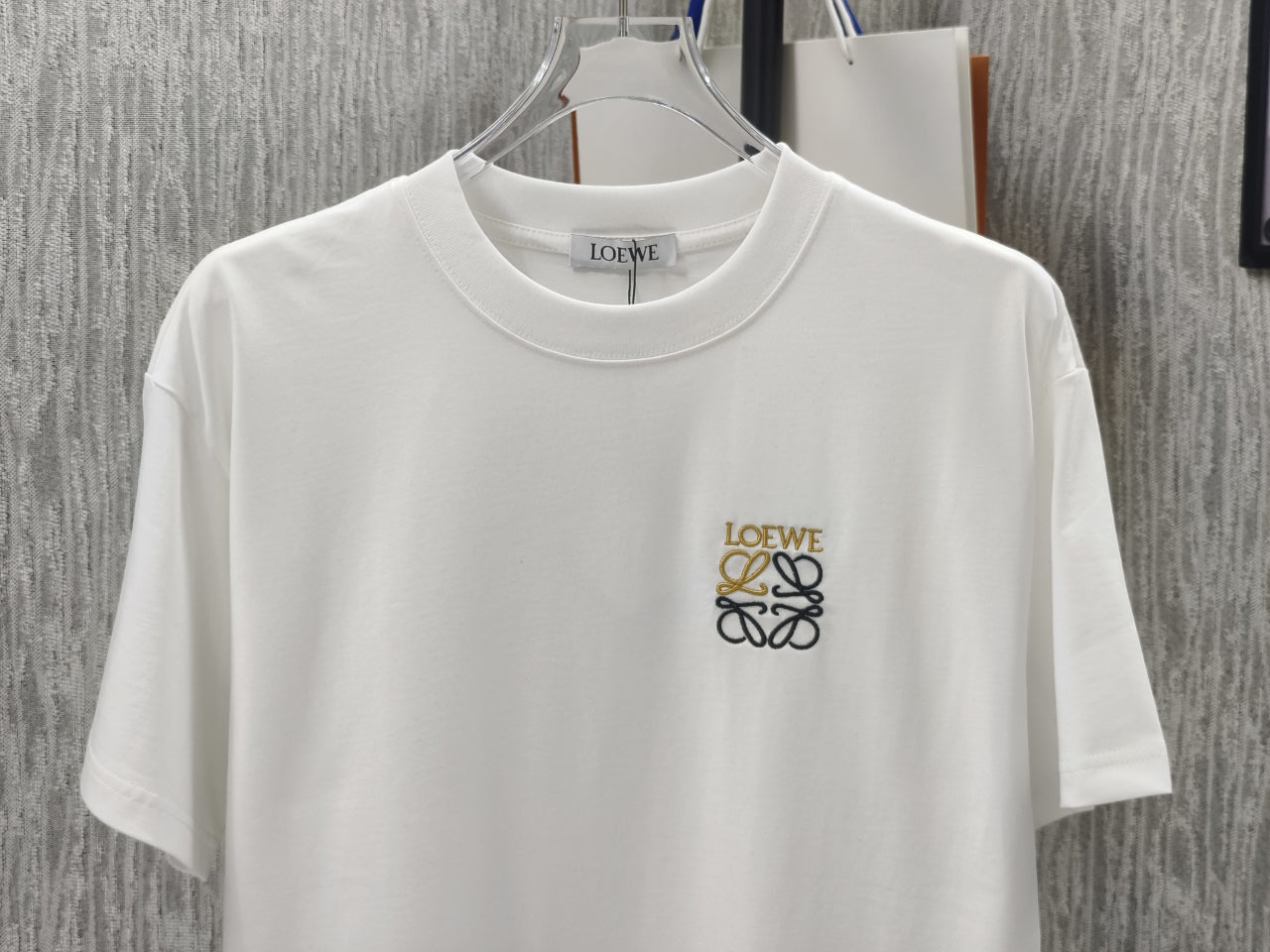 TS-LOEWE-NEW-055