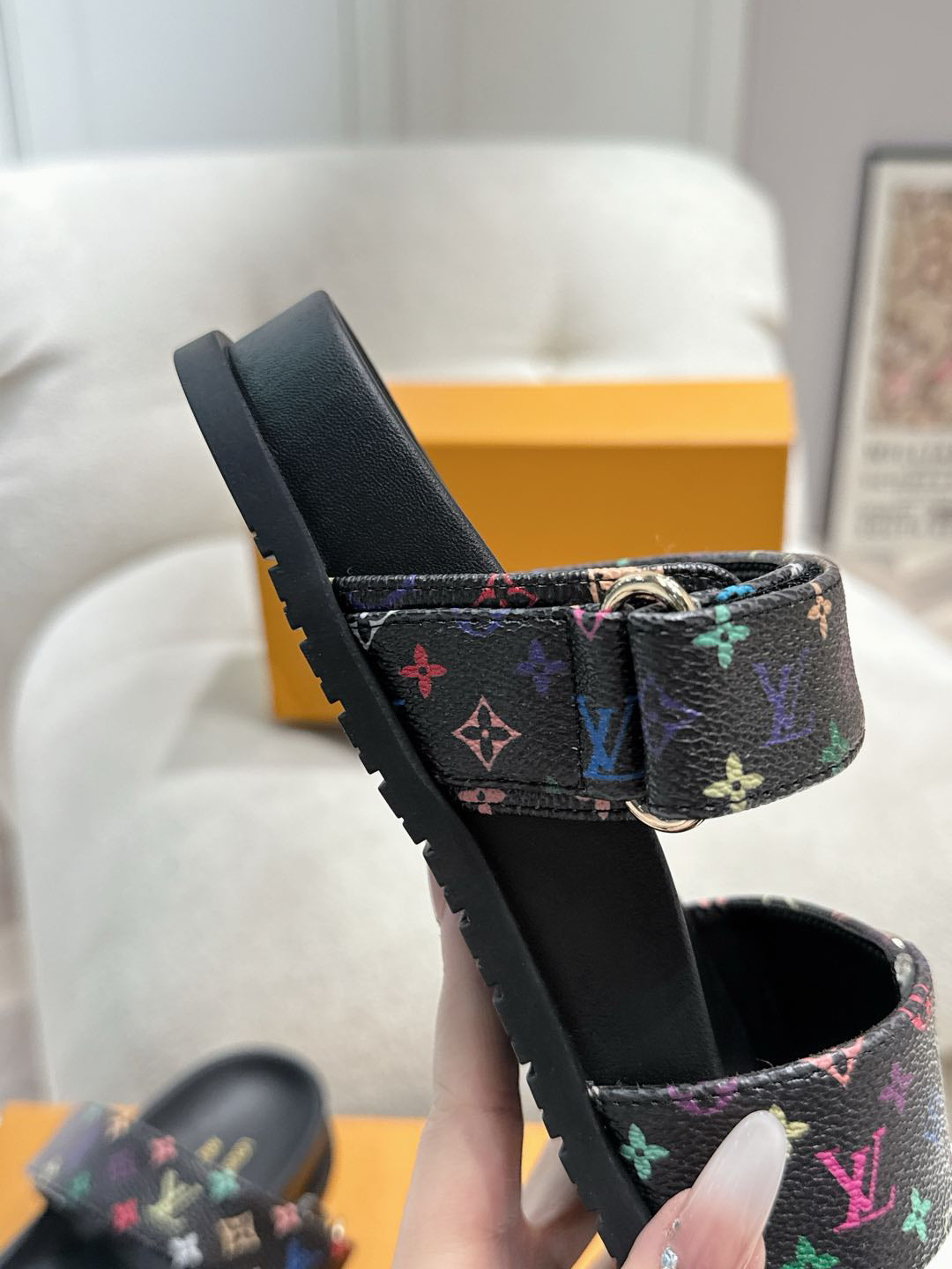 SHOES-LV-LY-116