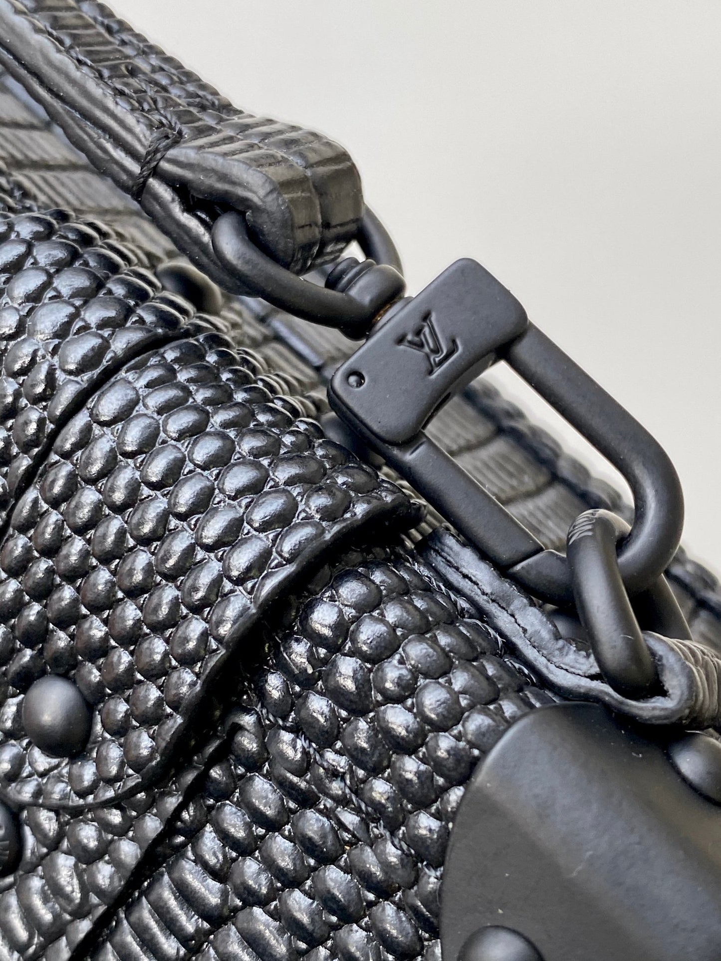 BAG-LV-W-NEW-697