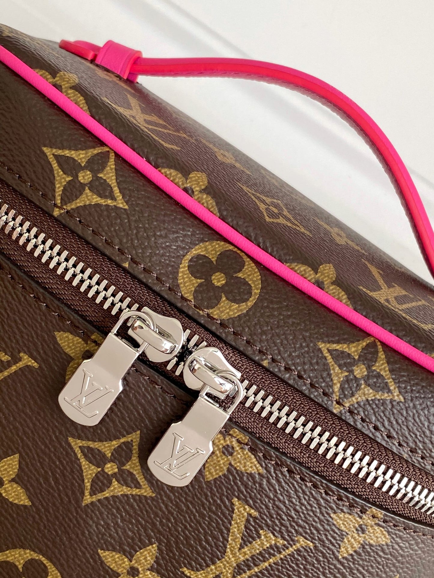 BAG-LV-W-NEW-871