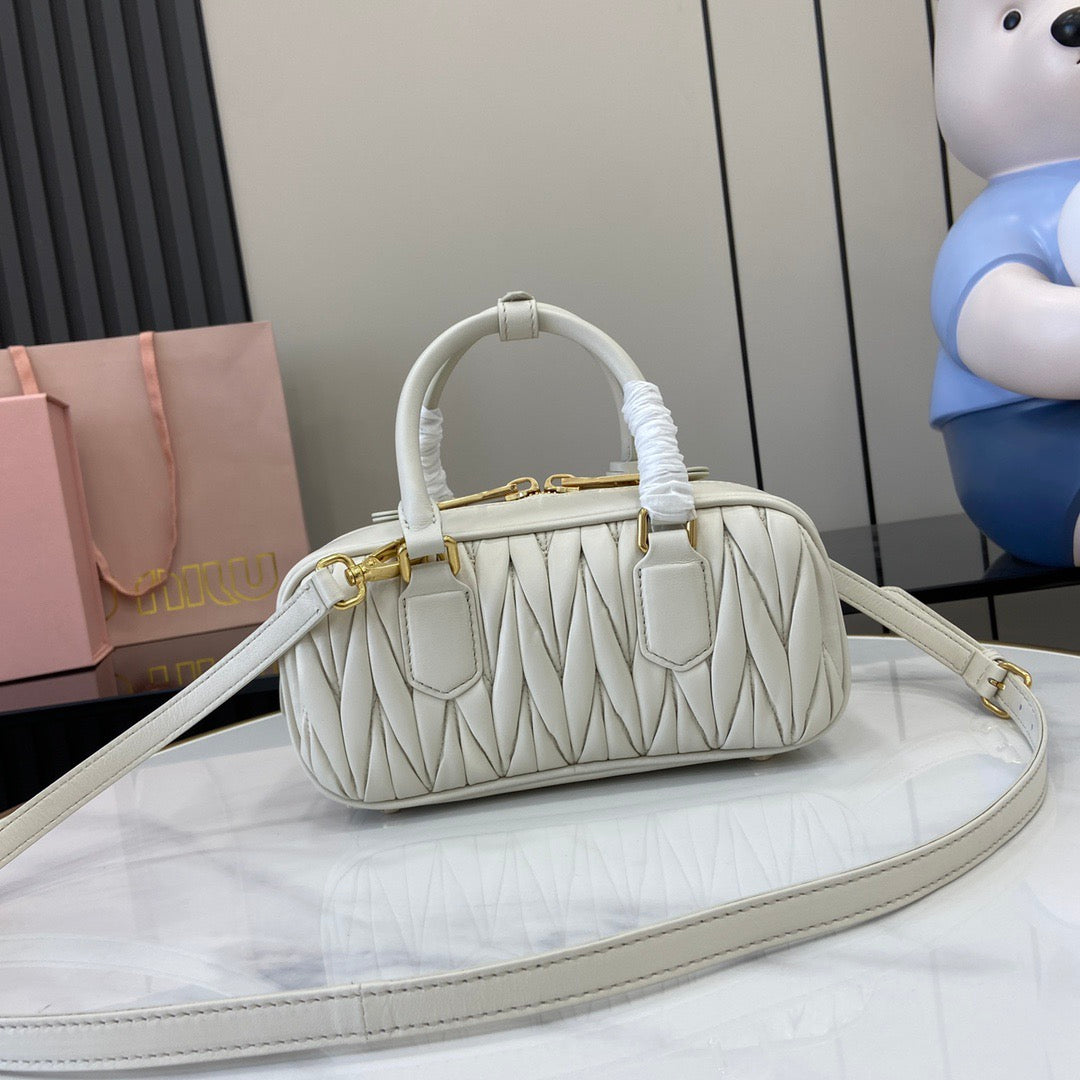 BAG-MIUMIU-LY-387