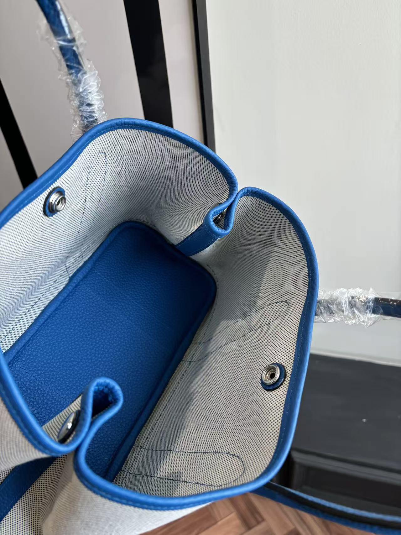 BAG-HMS-W-070