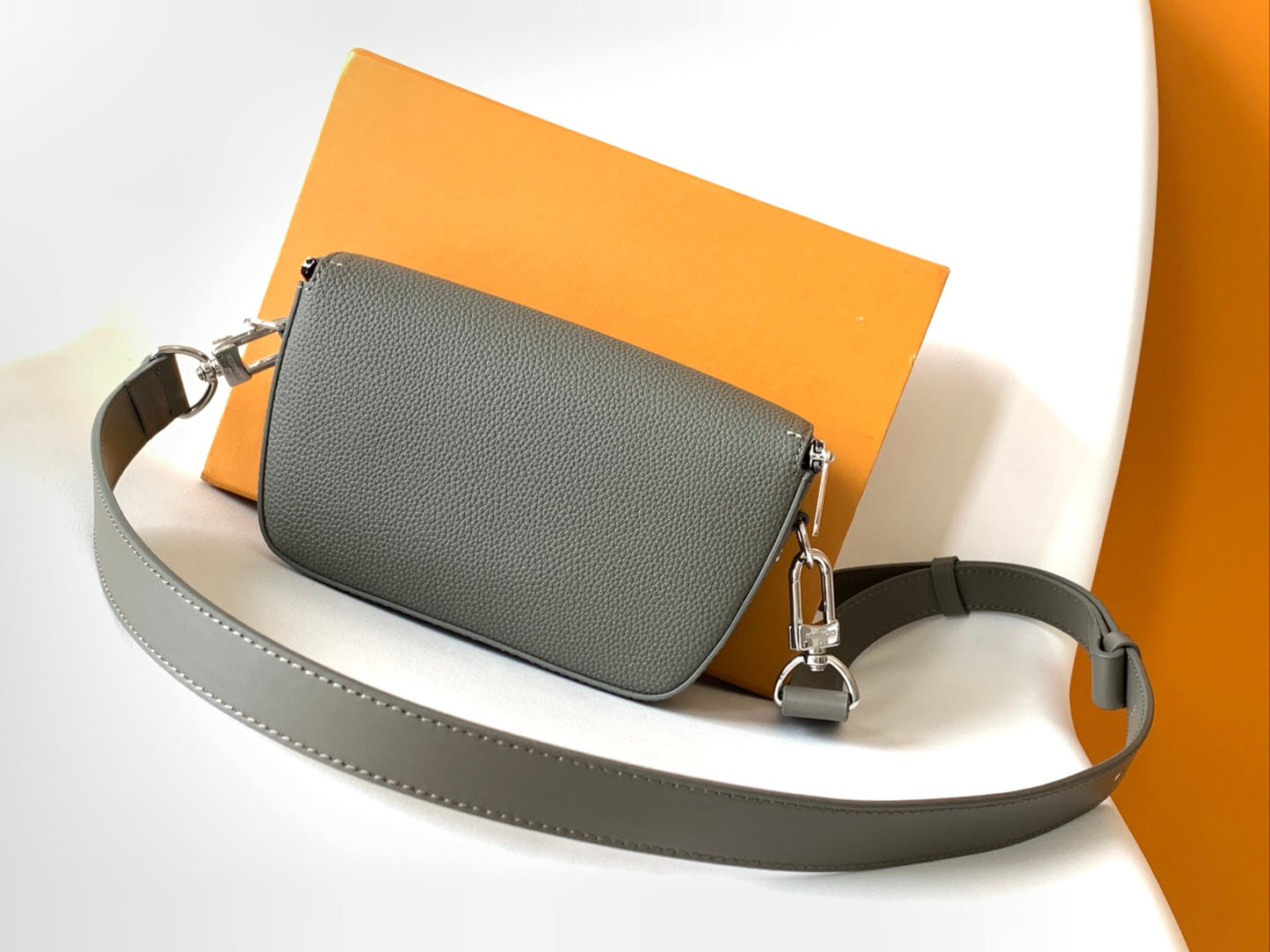 BAG-LV-W-NEW-900