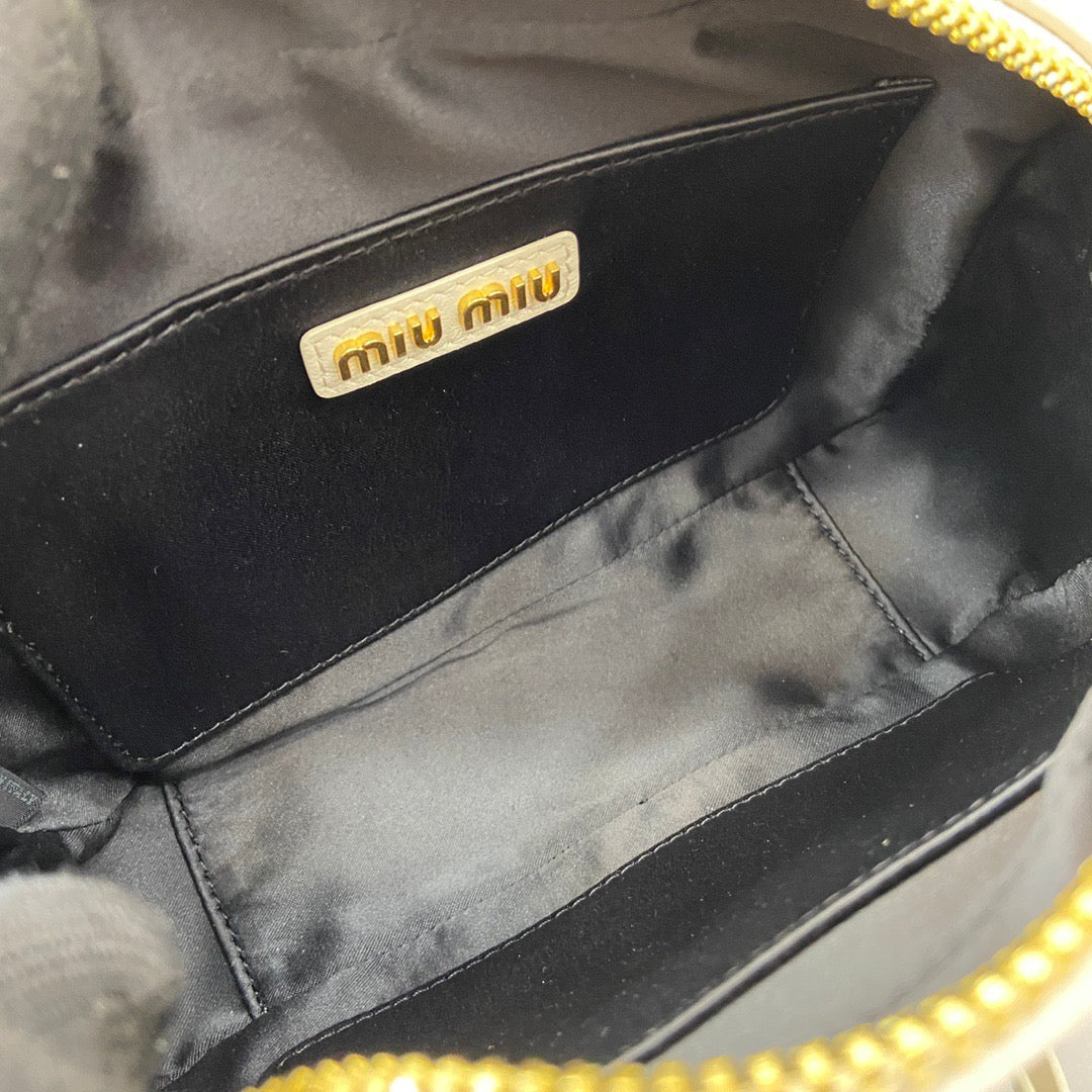 BAG-MIUMIU-LY-409