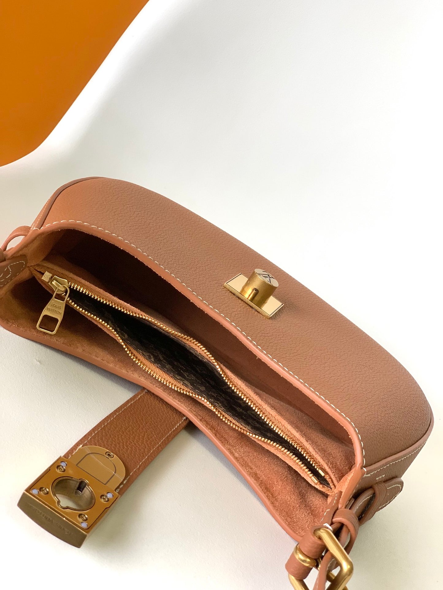 BAG-LV-W-NEW-1379