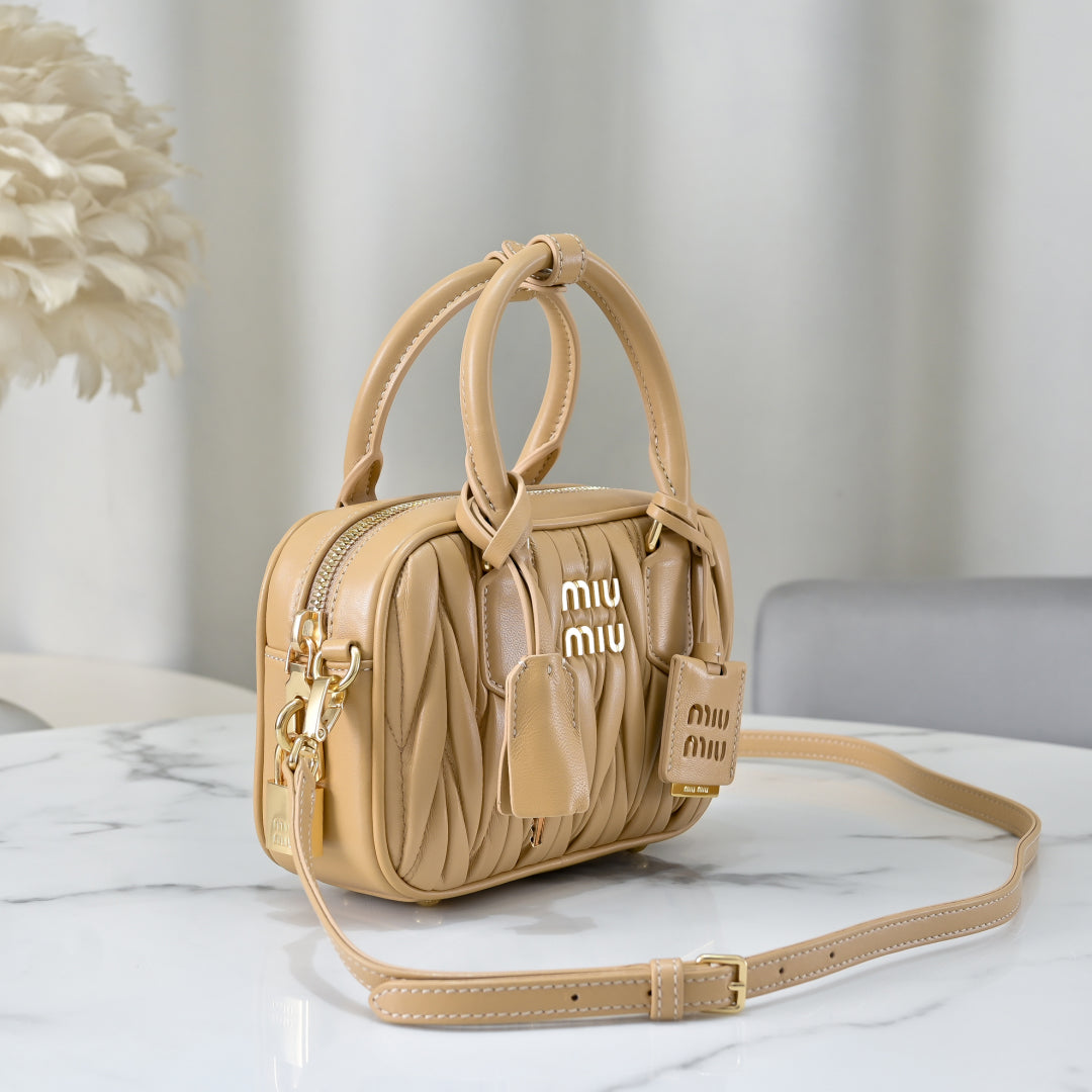 BAG-MIUMIU-LY-257