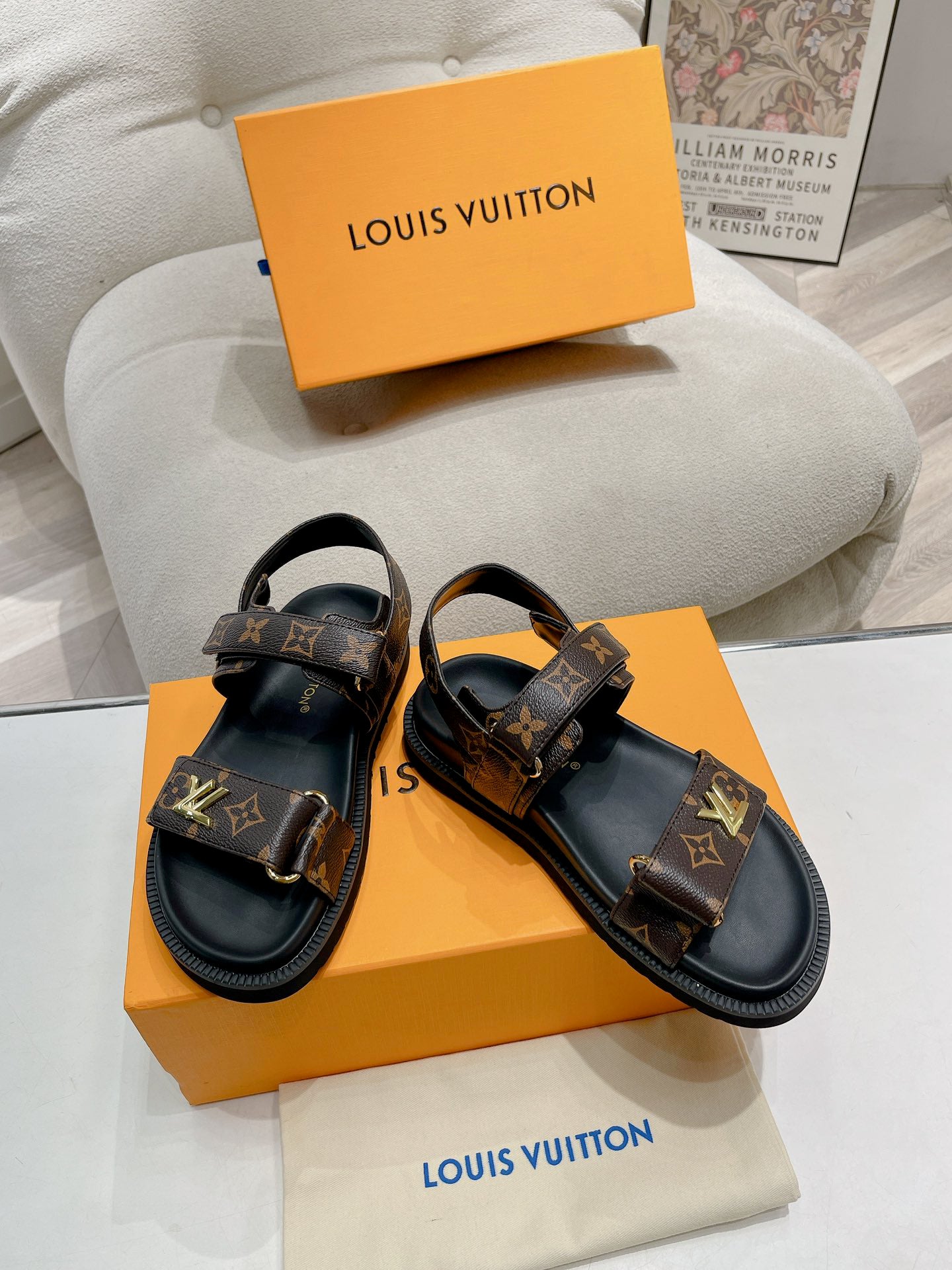 SHOES-LV-LY-114
