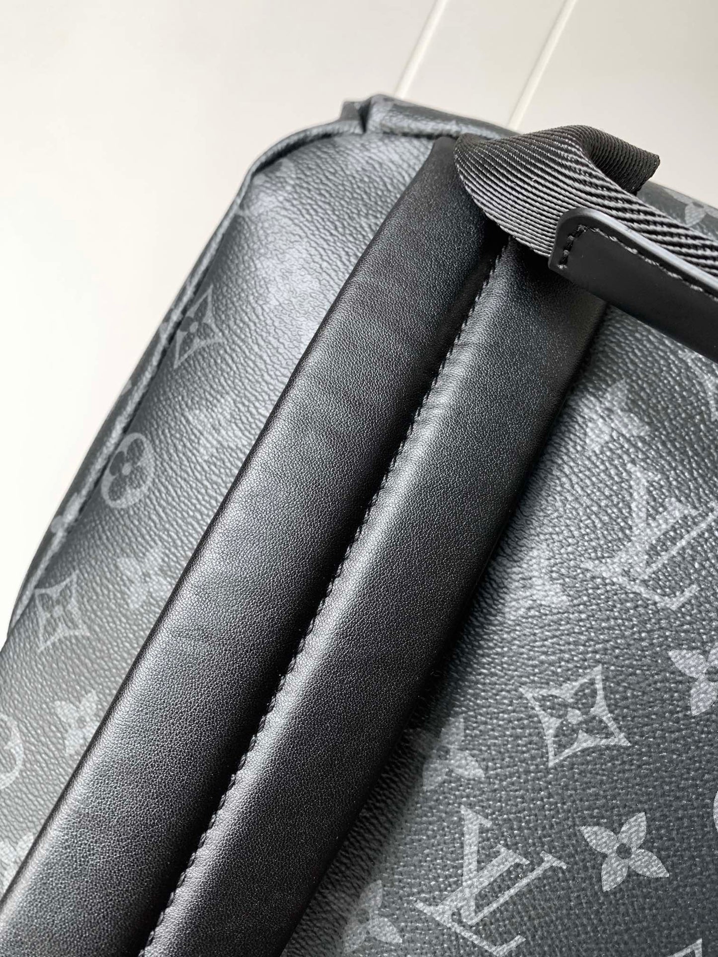 BAG-LV-W-NEW-379