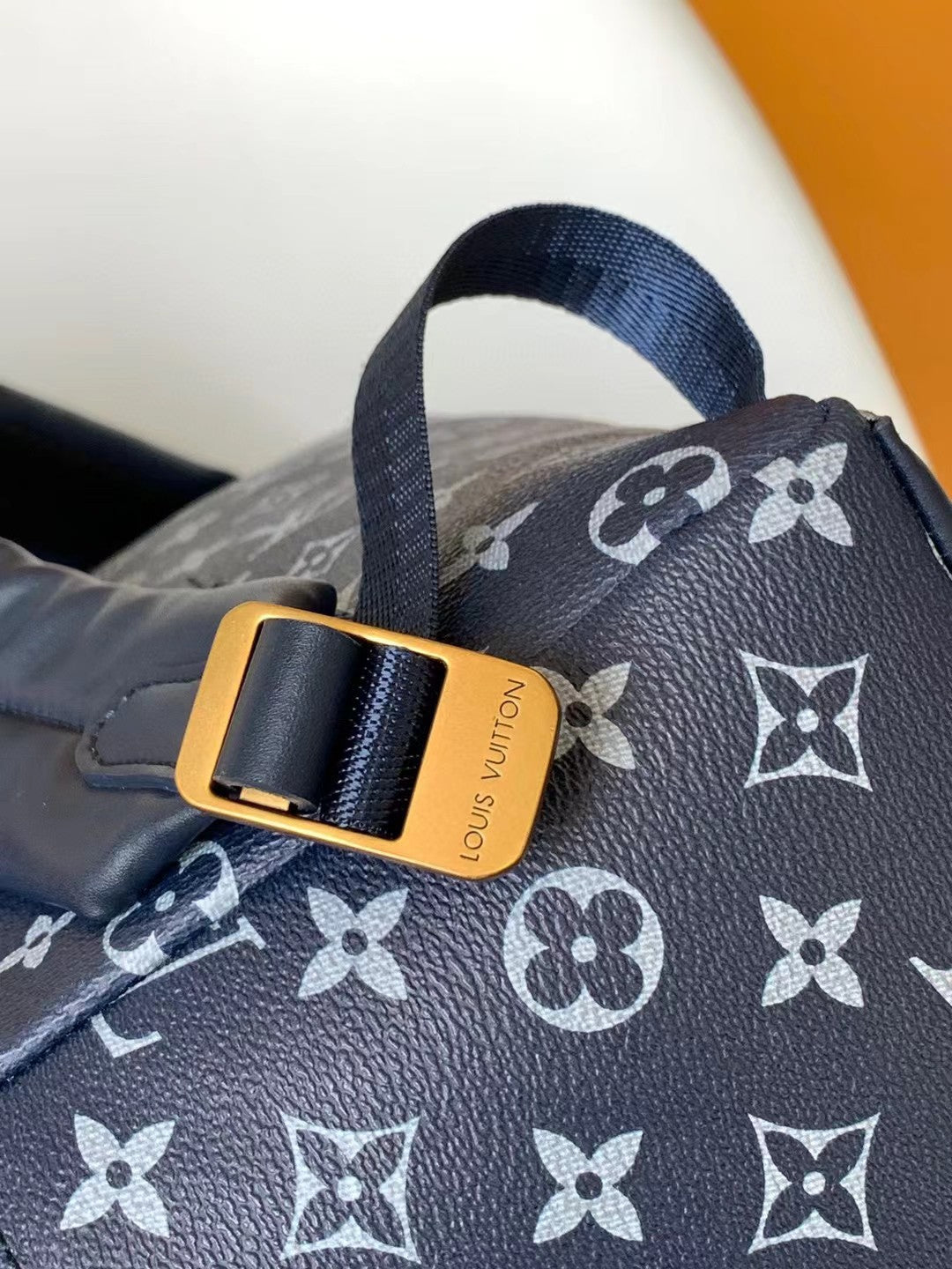 BAG-LV-W-NEW-1370