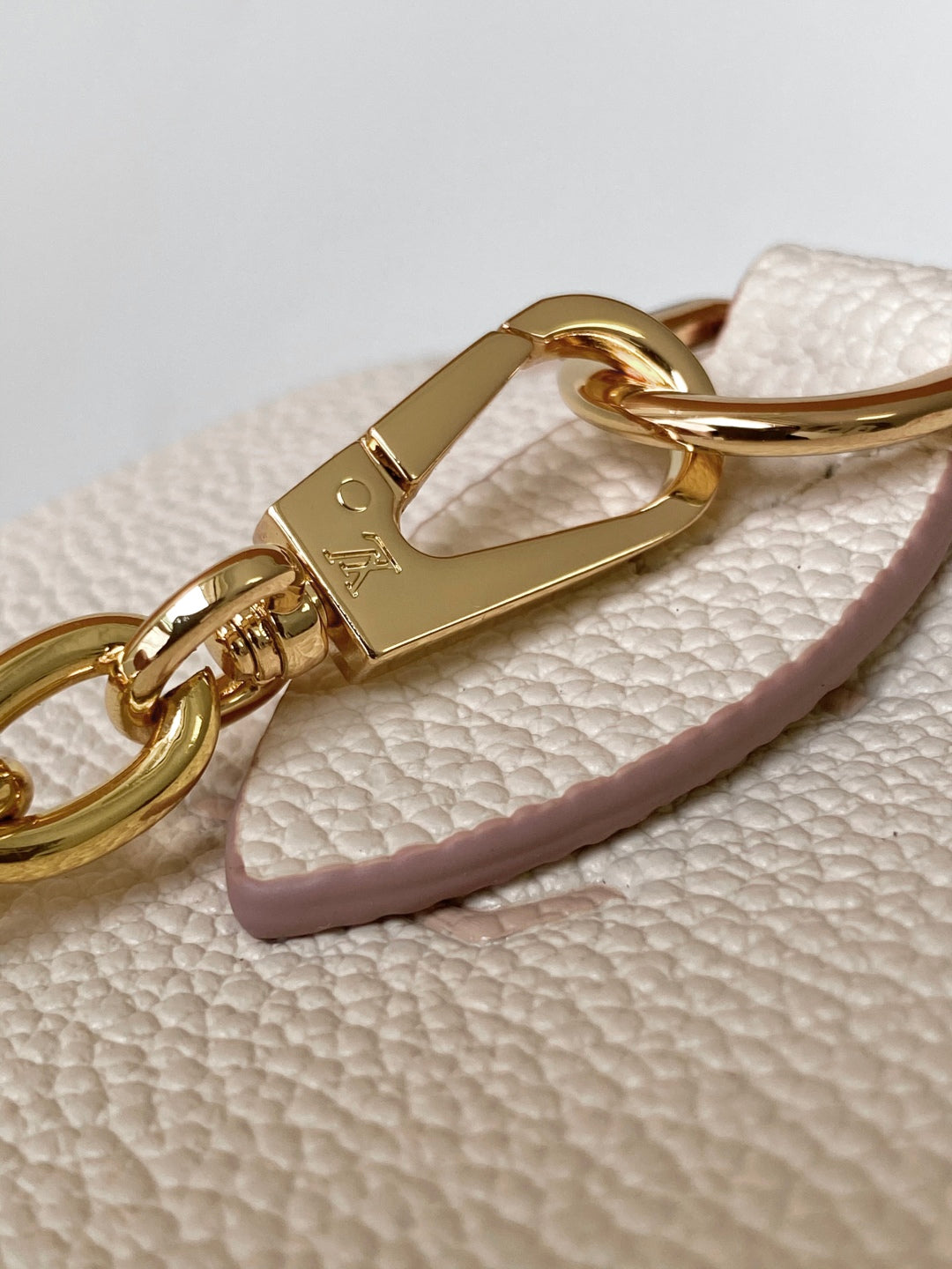 BAG-LV-W-NEW-1107