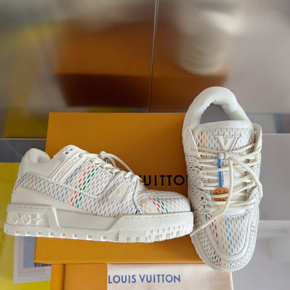 SHOES-LV-LY-239