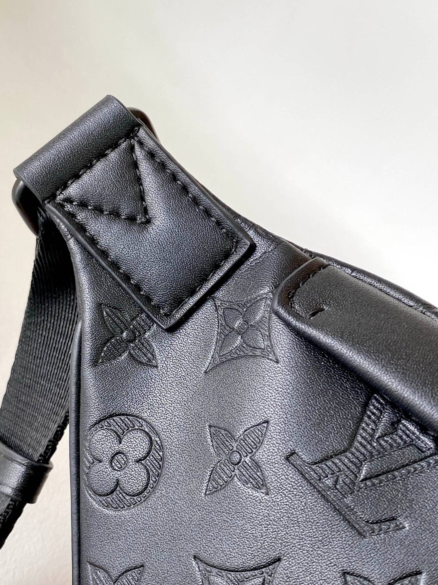 BAG-LV-W-NEW-815