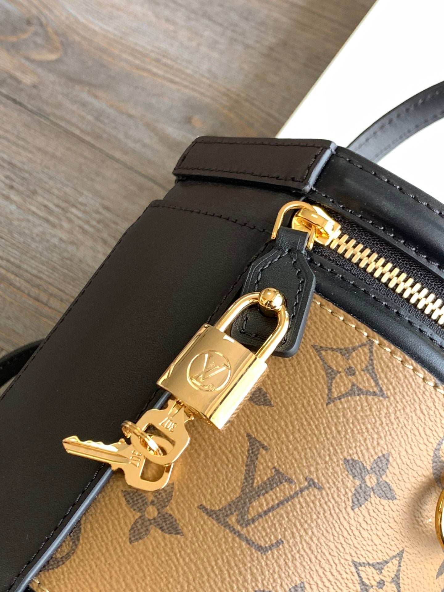 BAG-LV-W-NEW-1212