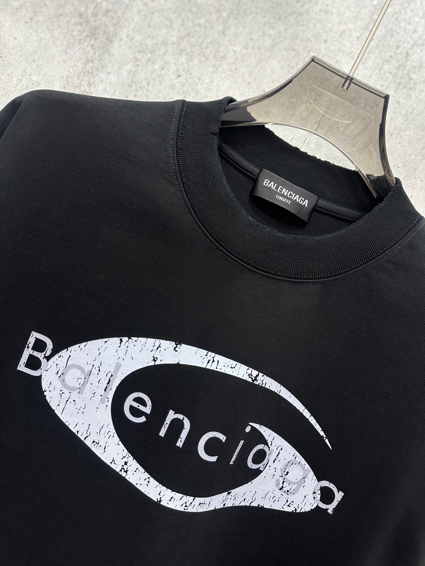 TS-Balenciaga-new-002