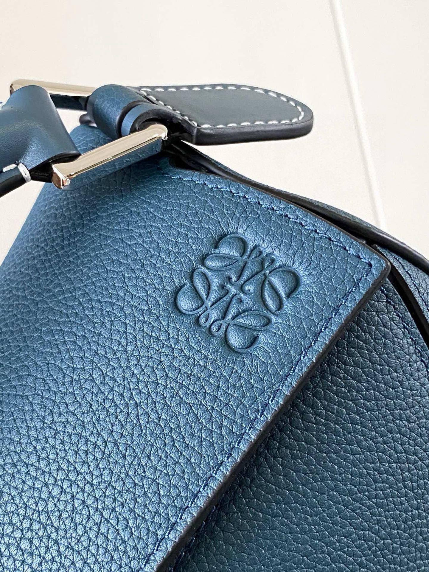 BAG-LW-810