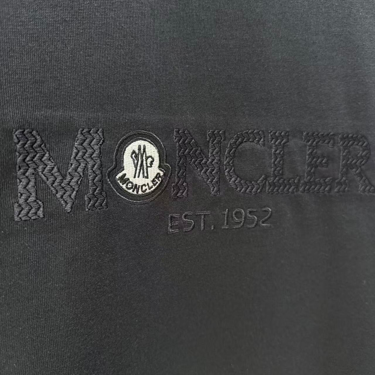 TS-MONCLER-NEW-145