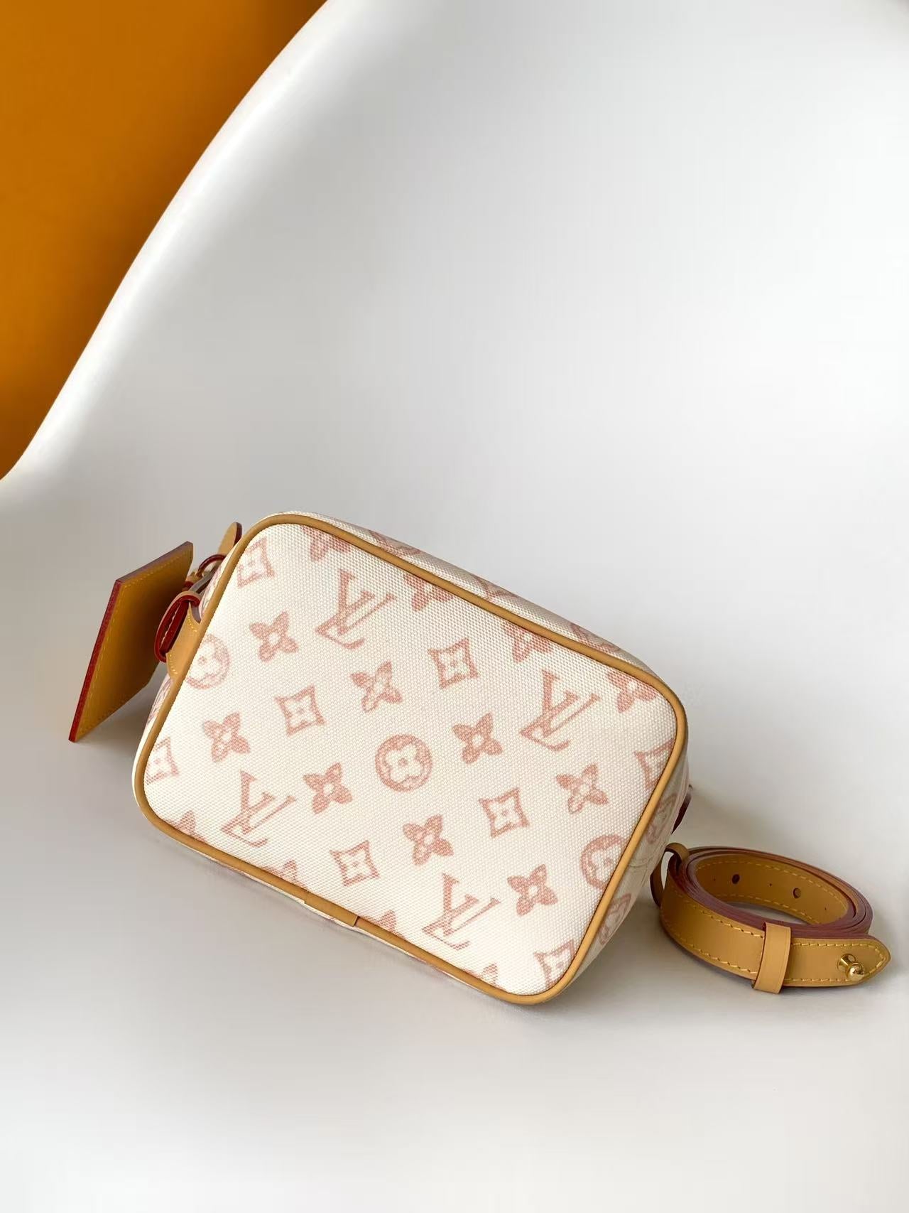 BAG-LV-W-NEW-132