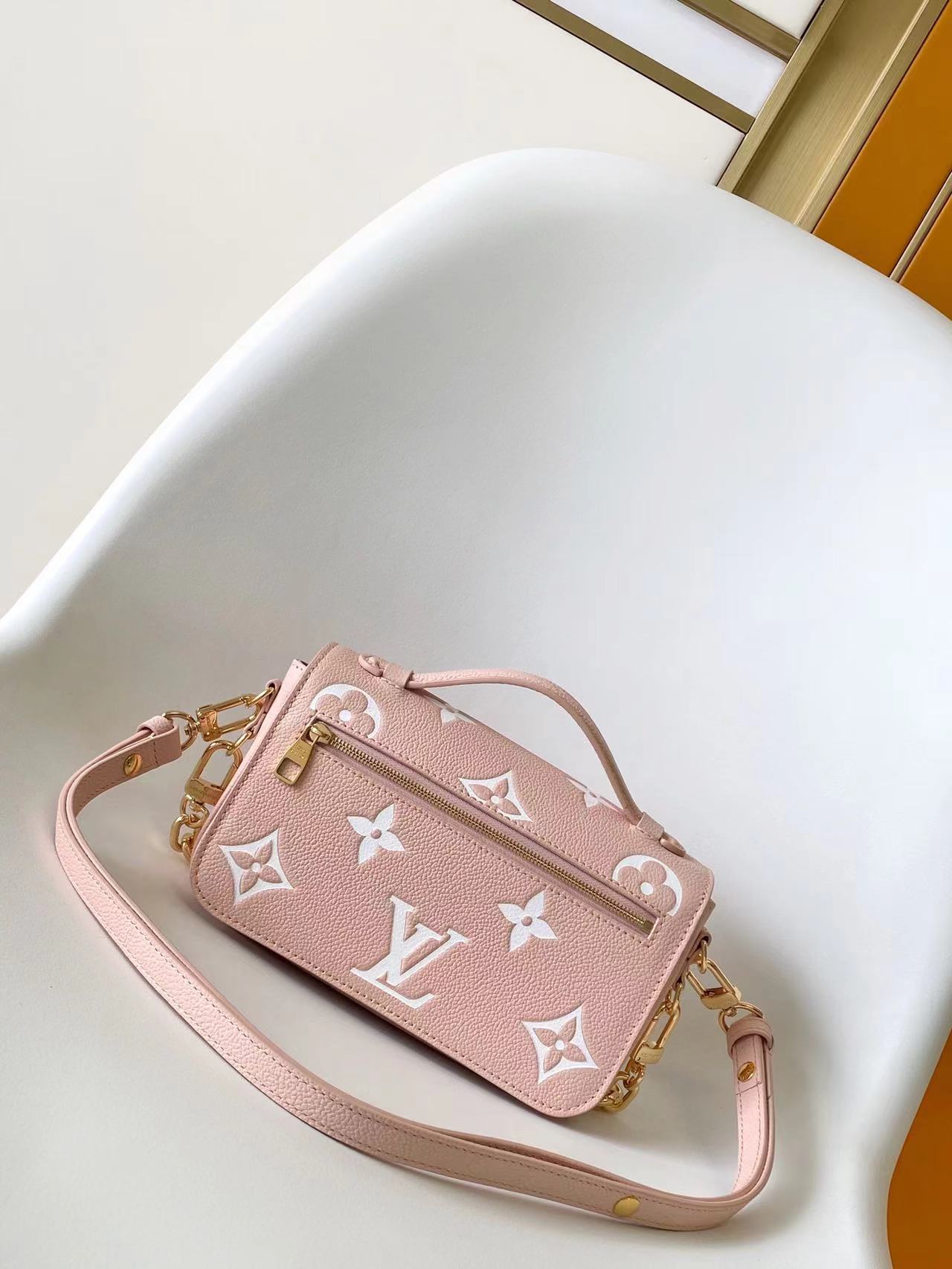 BAG-LV-W-NEW-592